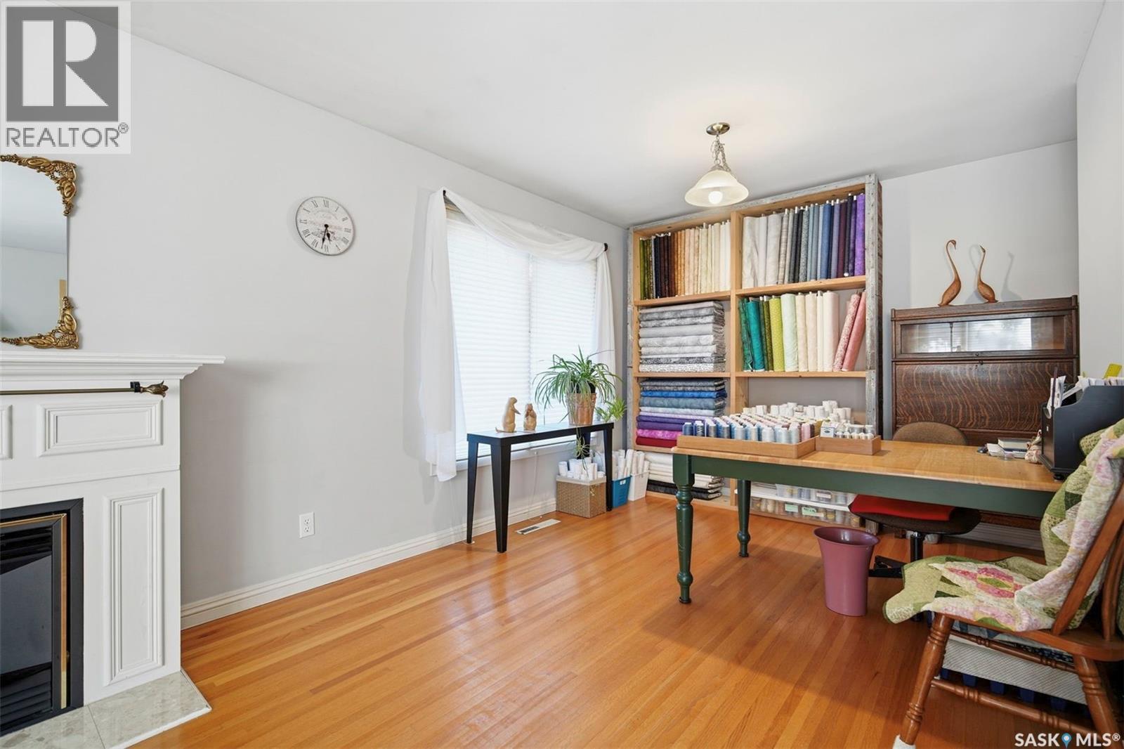 1921 Sommerfeld Avenue, Saskatoon, SK - Indoor With Fireplace