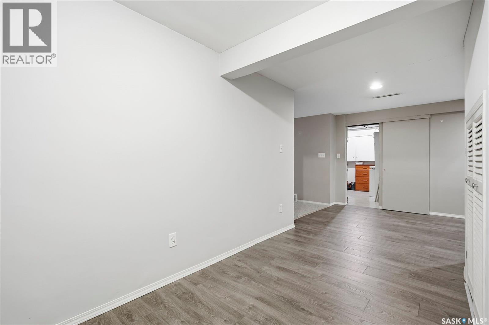 1921 Sommerfeld Avenue, Saskatoon, SK - Indoor Photo Showing Other Room