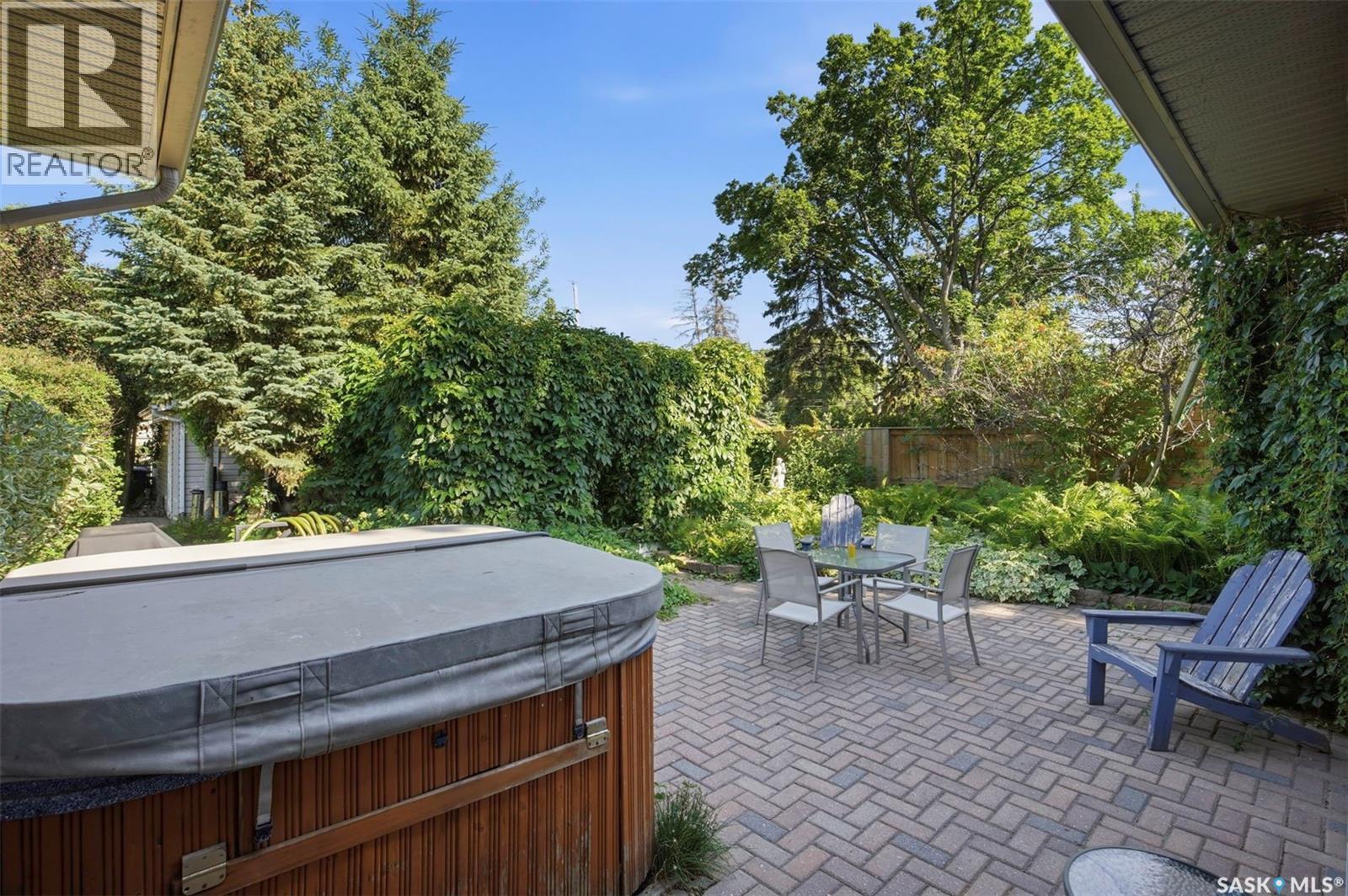 1921 Sommerfeld Avenue, Saskatoon, SK - Outdoor With Deck Patio Veranda