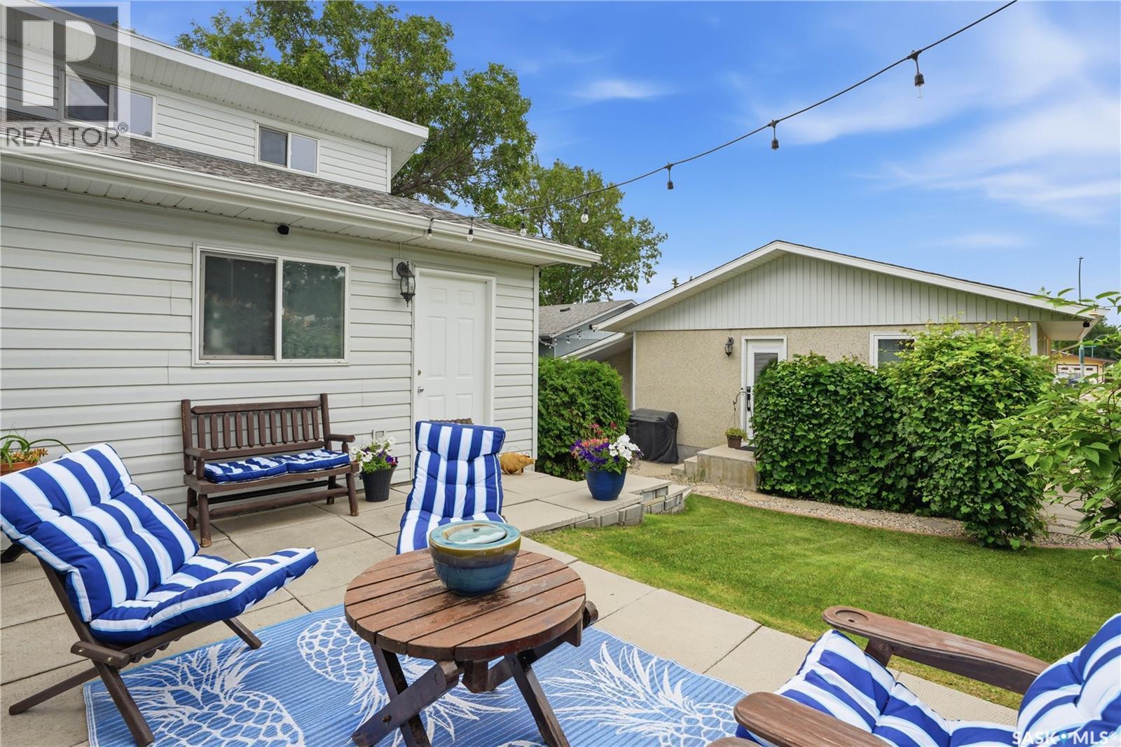 3801 Diefenbaker Drive, Saskatoon, SK