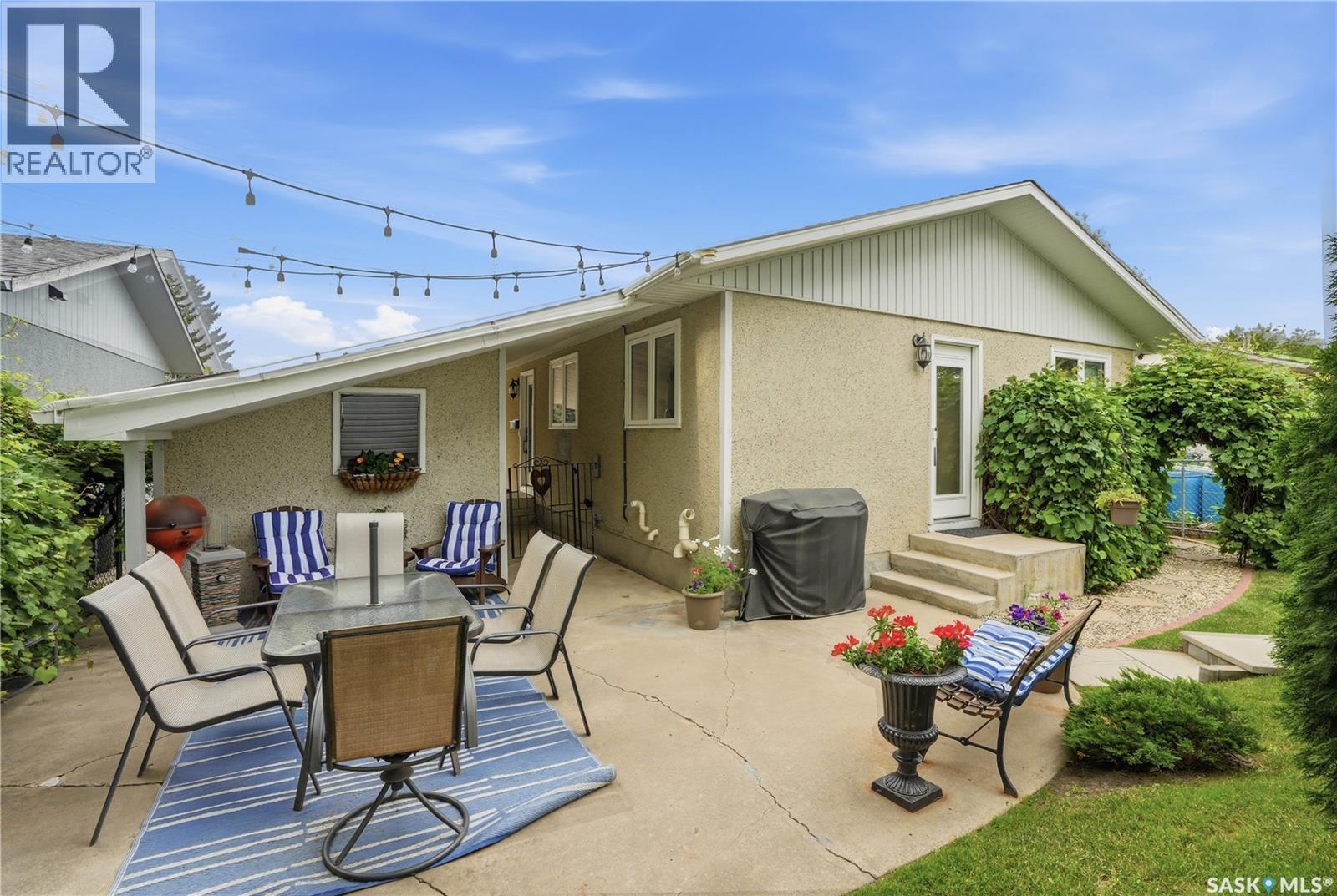 3801 Diefenbaker Drive, Saskatoon, SK - Outdoor With Deck Patio Veranda With Exterior
