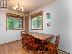 Dining - 