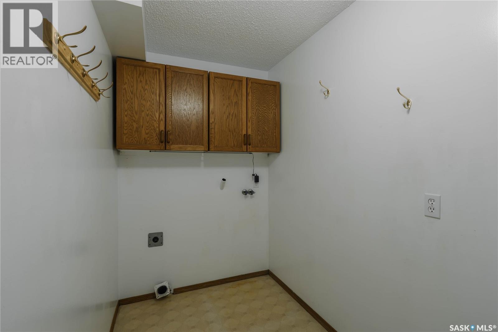 3338 Calder Crescent, Saskatoon, SK - Indoor Photo Showing Other Room