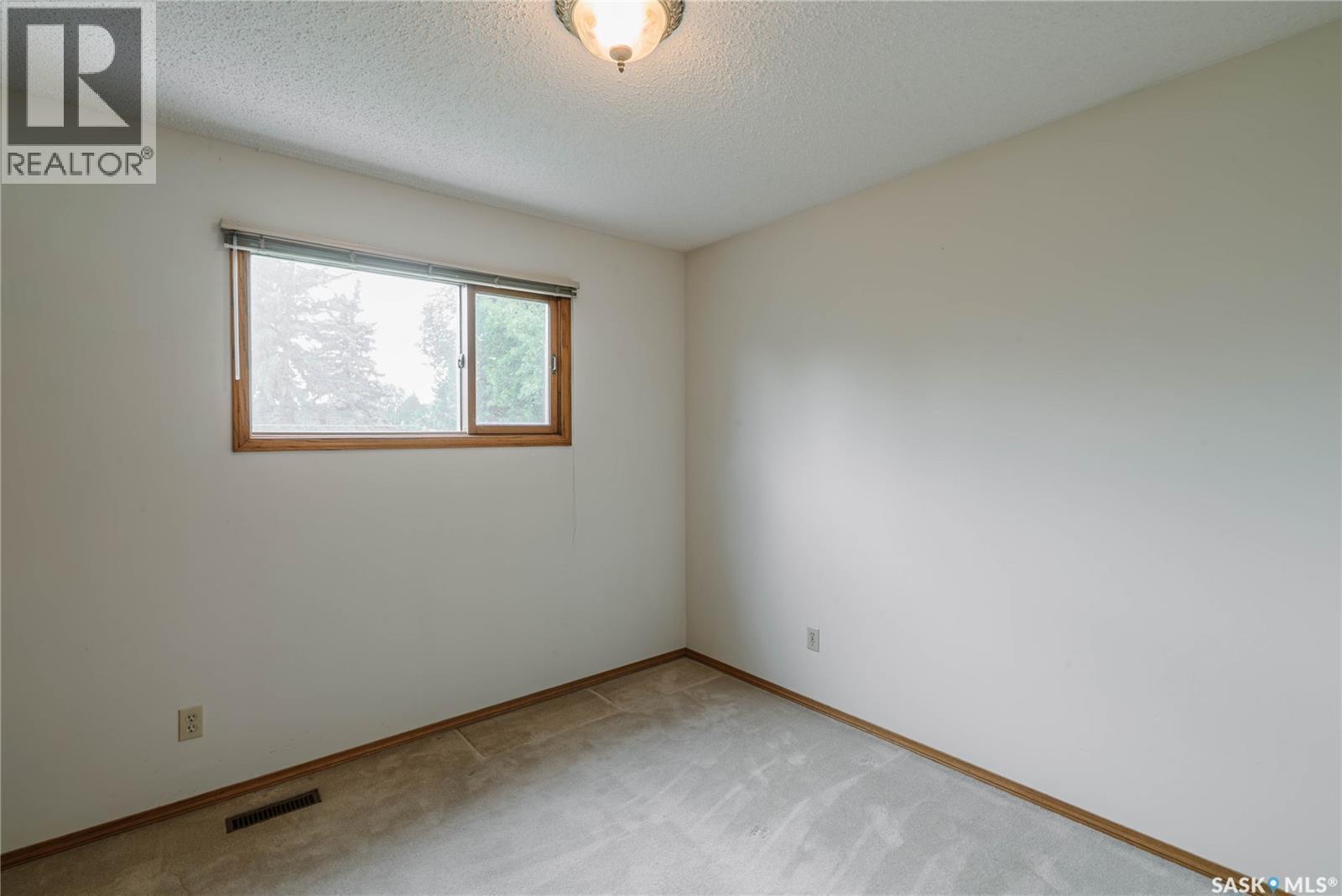 3338 Calder Crescent, Saskatoon, SK - Indoor Photo Showing Other Room