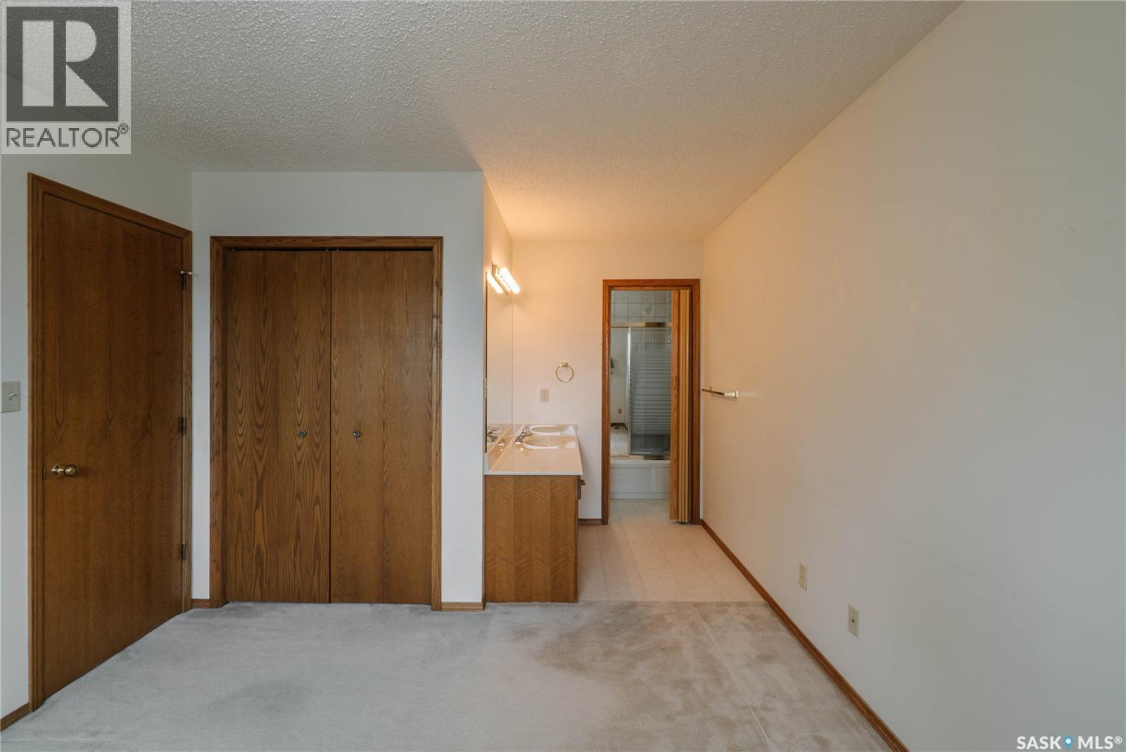 3338 Calder Crescent, Saskatoon, SK - Indoor