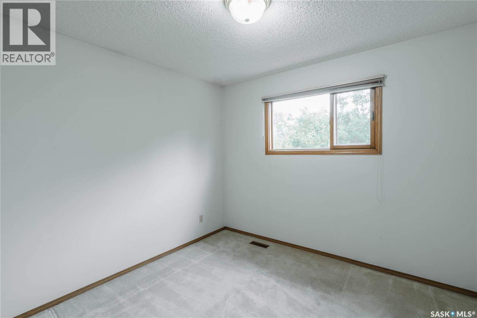 3338 Calder Crescent, Saskatoon, SK - Indoor Photo Showing Other Room