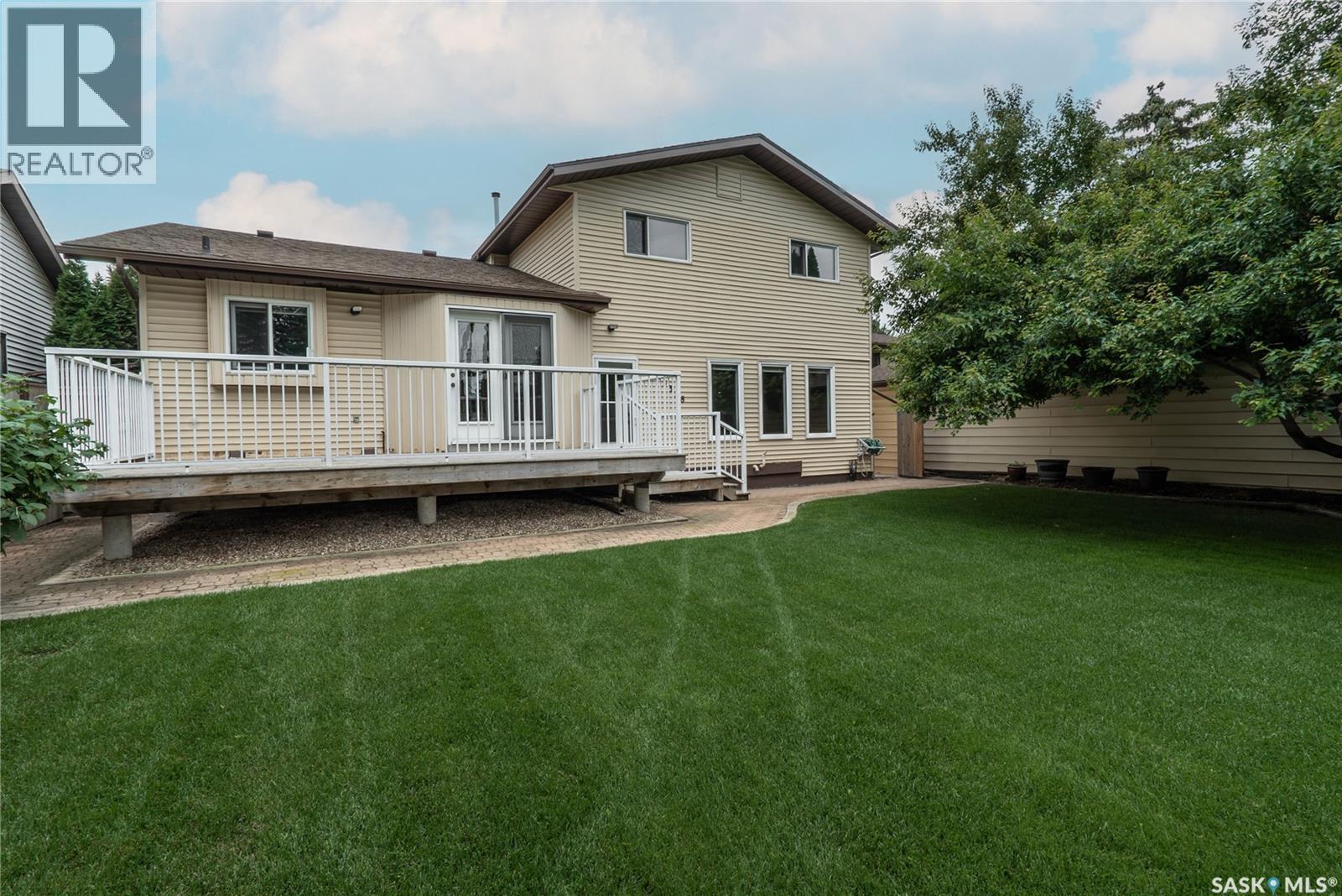 3338 Calder Crescent, Saskatoon, SK - Outdoor With Deck Patio Veranda