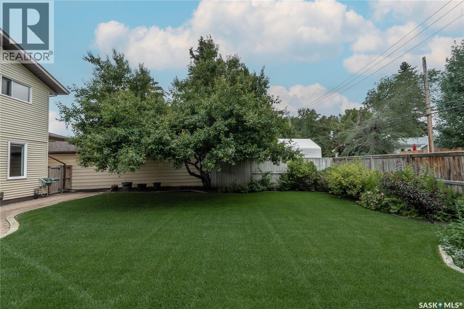3338 Calder Crescent, Saskatoon, SK - Outdoor