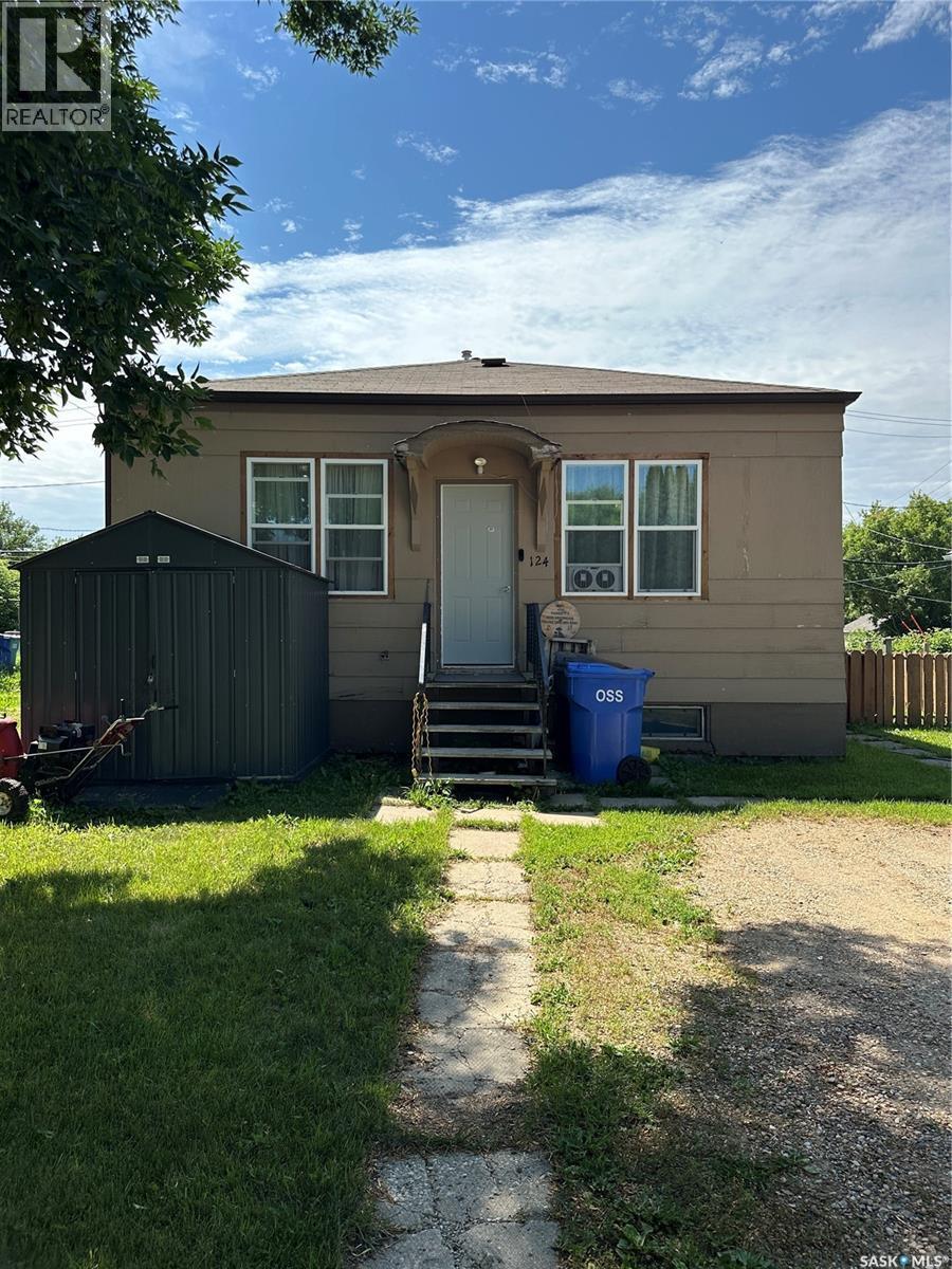 124 Taylor Street, Kamsack, SK - Outdoor