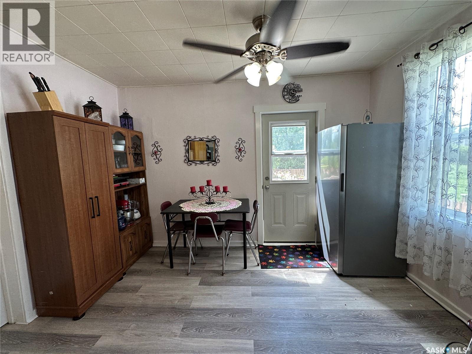 124 Taylor Street, Kamsack, SK - Indoor Photo Showing Other Room