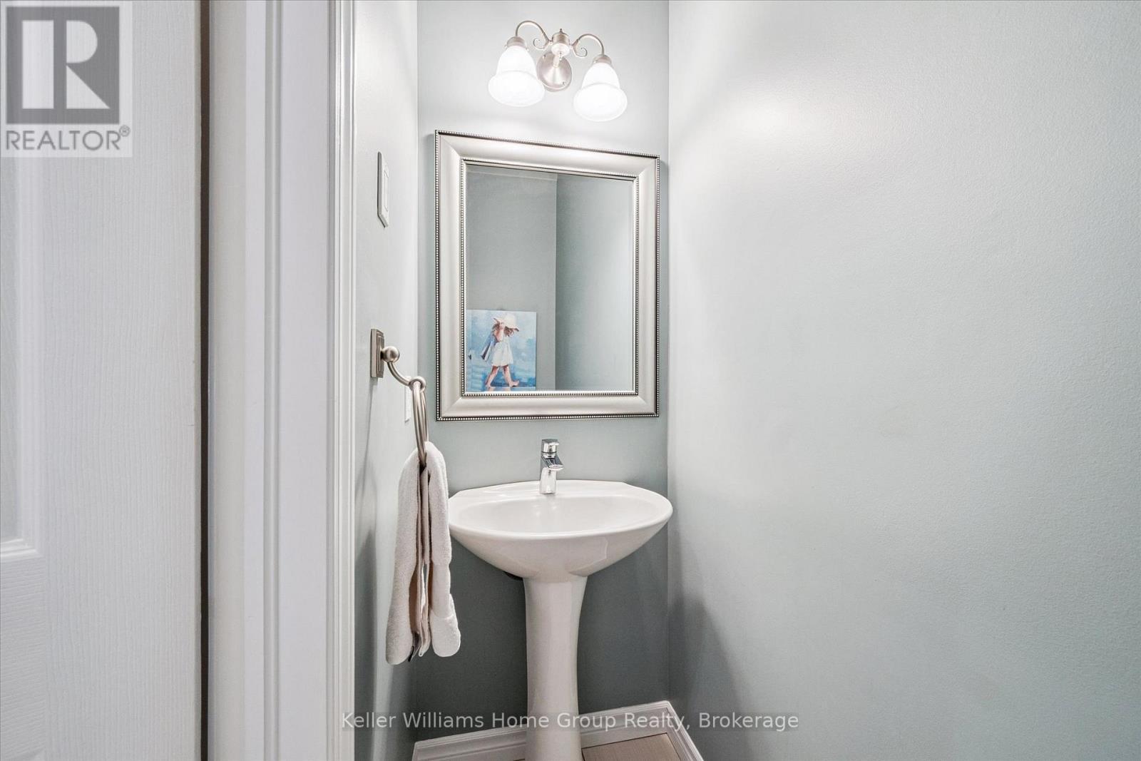 294 Farley Drive, Guelph (Pineridge/Westminster Woods), ON - Indoor Photo Showing Bathroom
