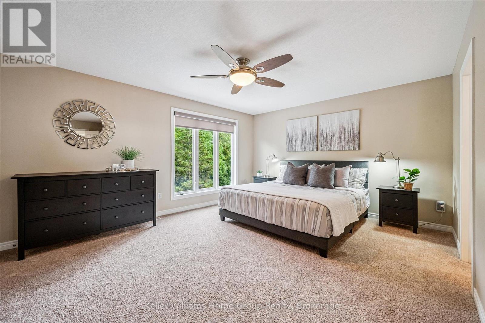 294 Farley Drive, Guelph (Pineridge/Westminster Woods), ON - Indoor Photo Showing Bedroom