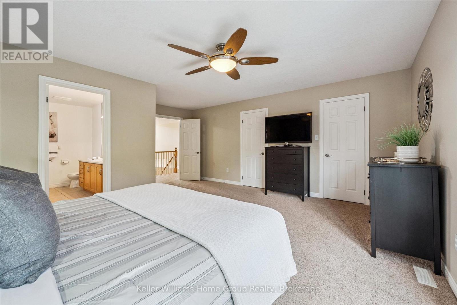 294 Farley Drive, Guelph (Pineridge/Westminster Woods), ON - Indoor Photo Showing Bedroom