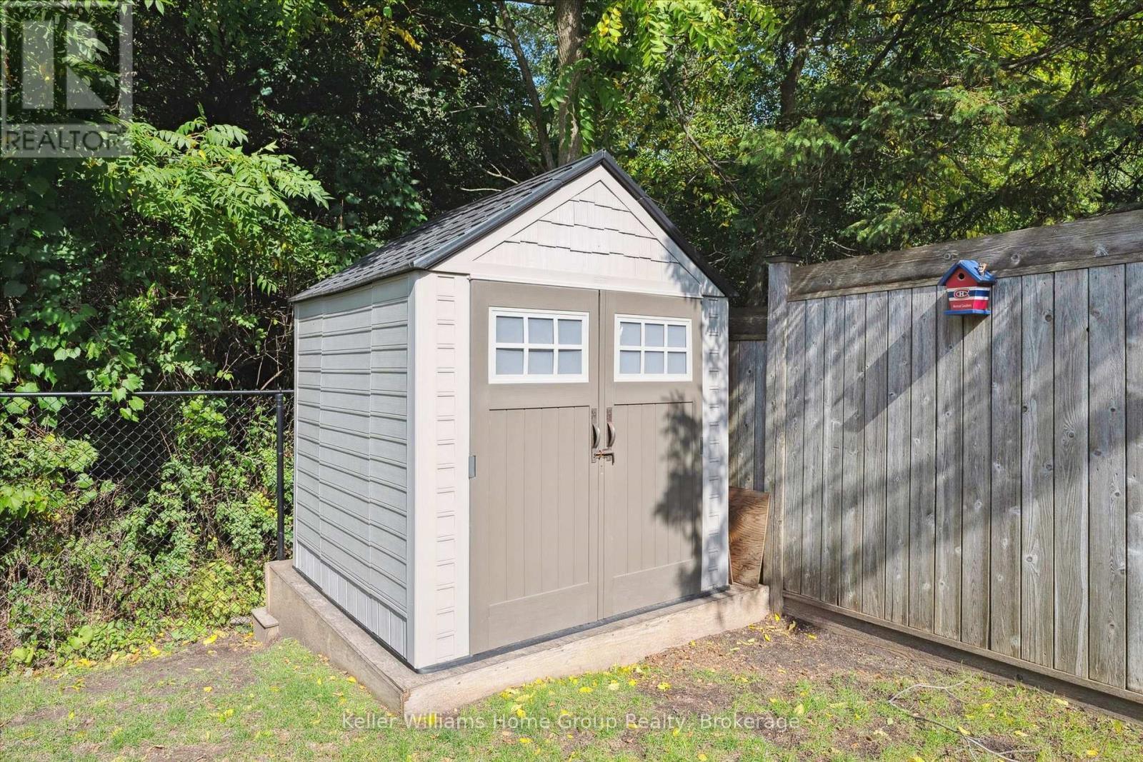 294 Farley Drive, Guelph (Pineridge/Westminster Woods), ON - Outdoor With Exterior