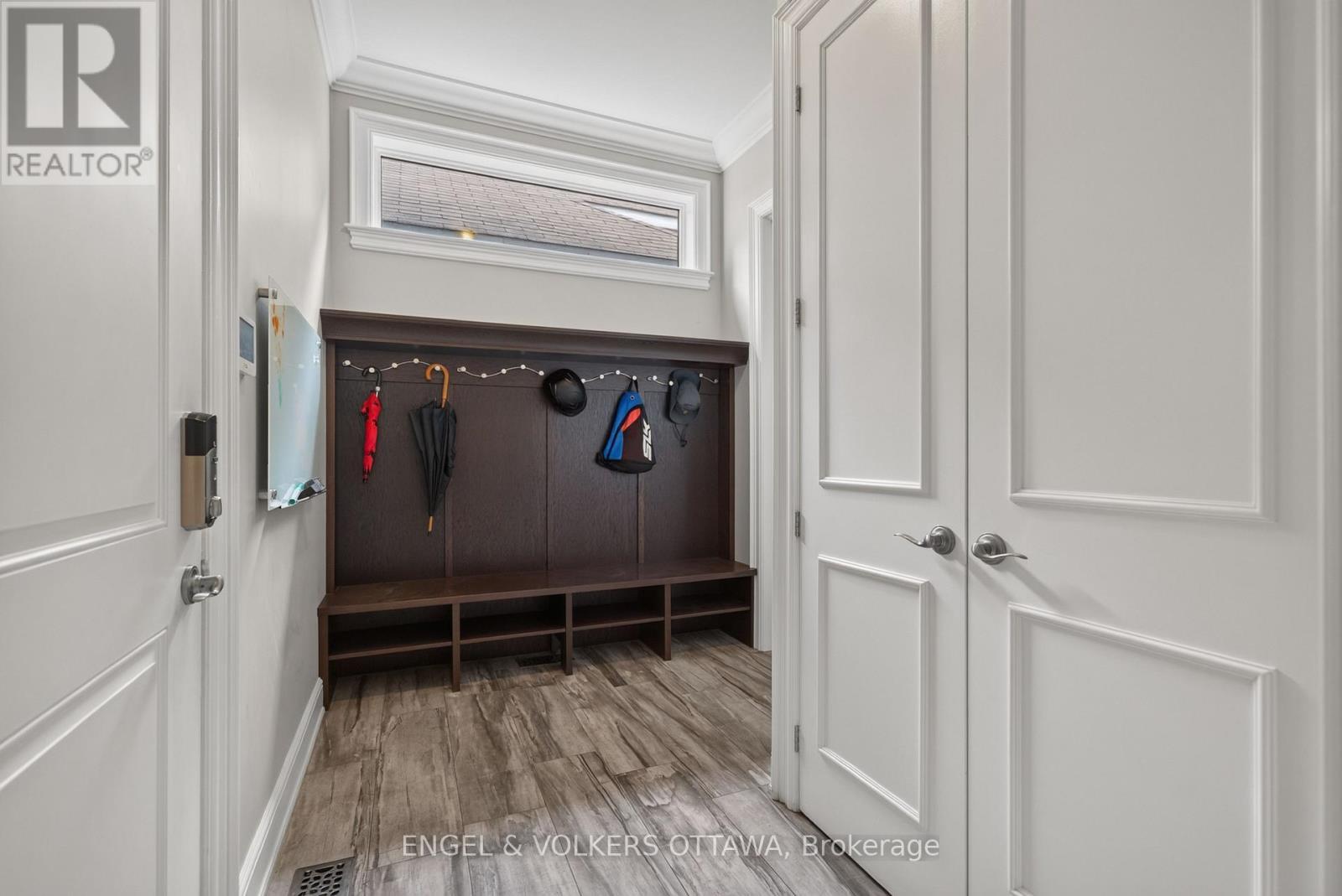 64 Helena Street, Ottawa, ON - Indoor Photo Showing Other Room