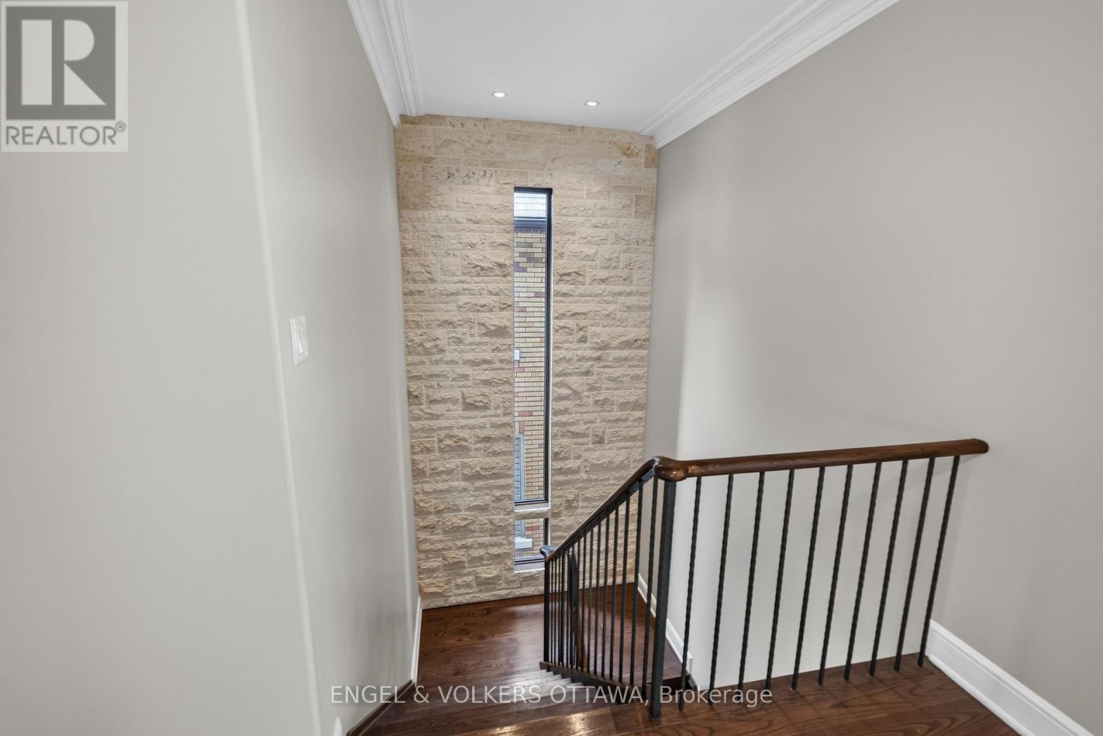 64 Helena Street, Ottawa, ON - Indoor Photo Showing Other Room