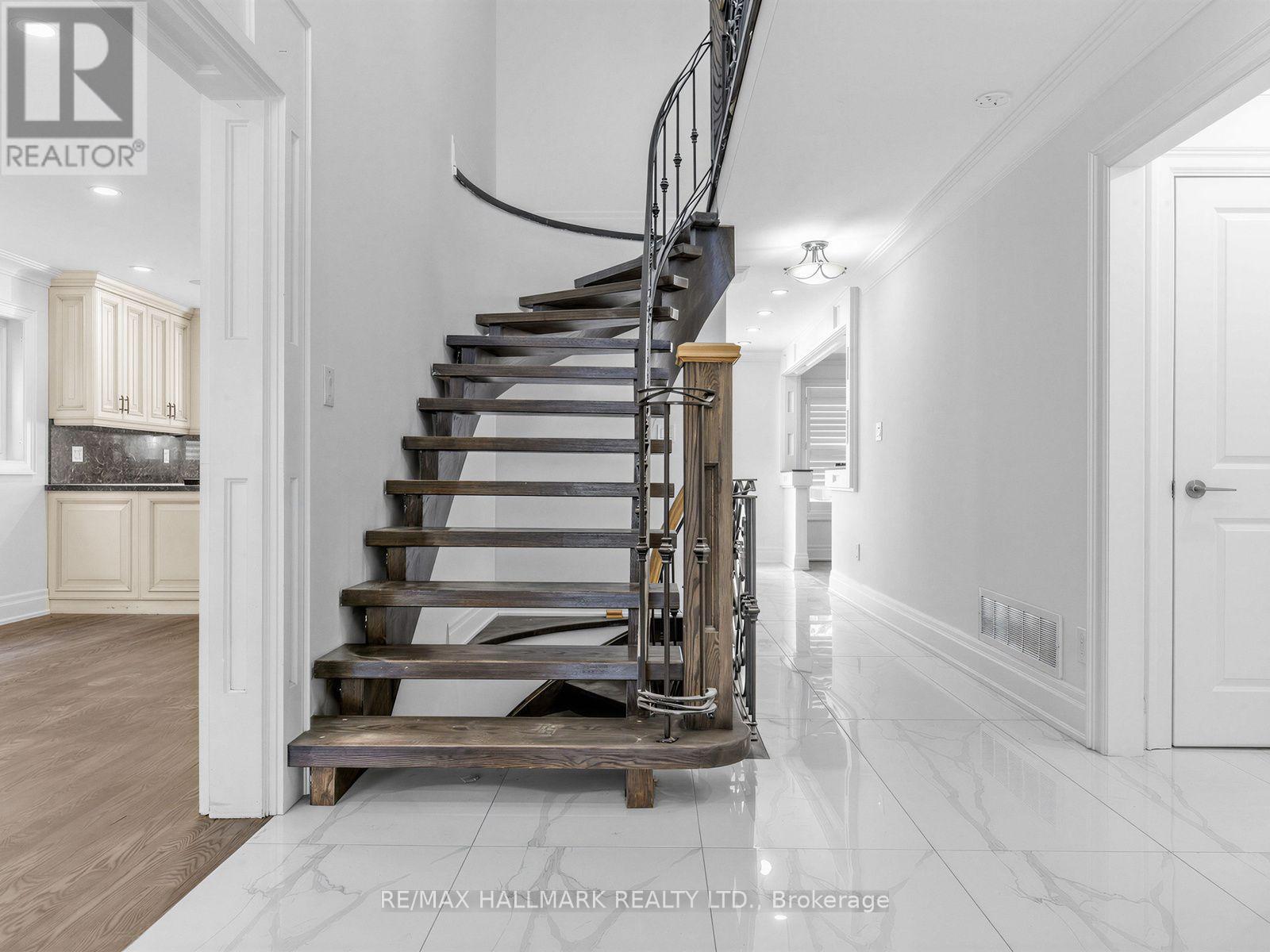 287 Andy Crescent, Vaughan, ON - Indoor Photo Showing Other Room