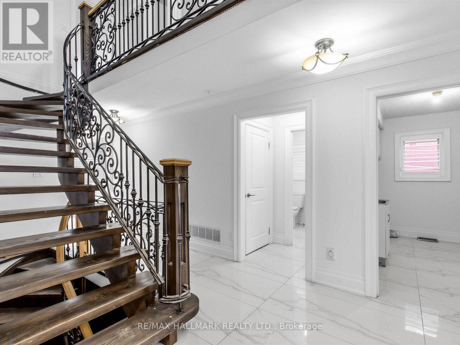287 Andy Crescent, Vaughan, ON - Indoor Photo Showing Other Room