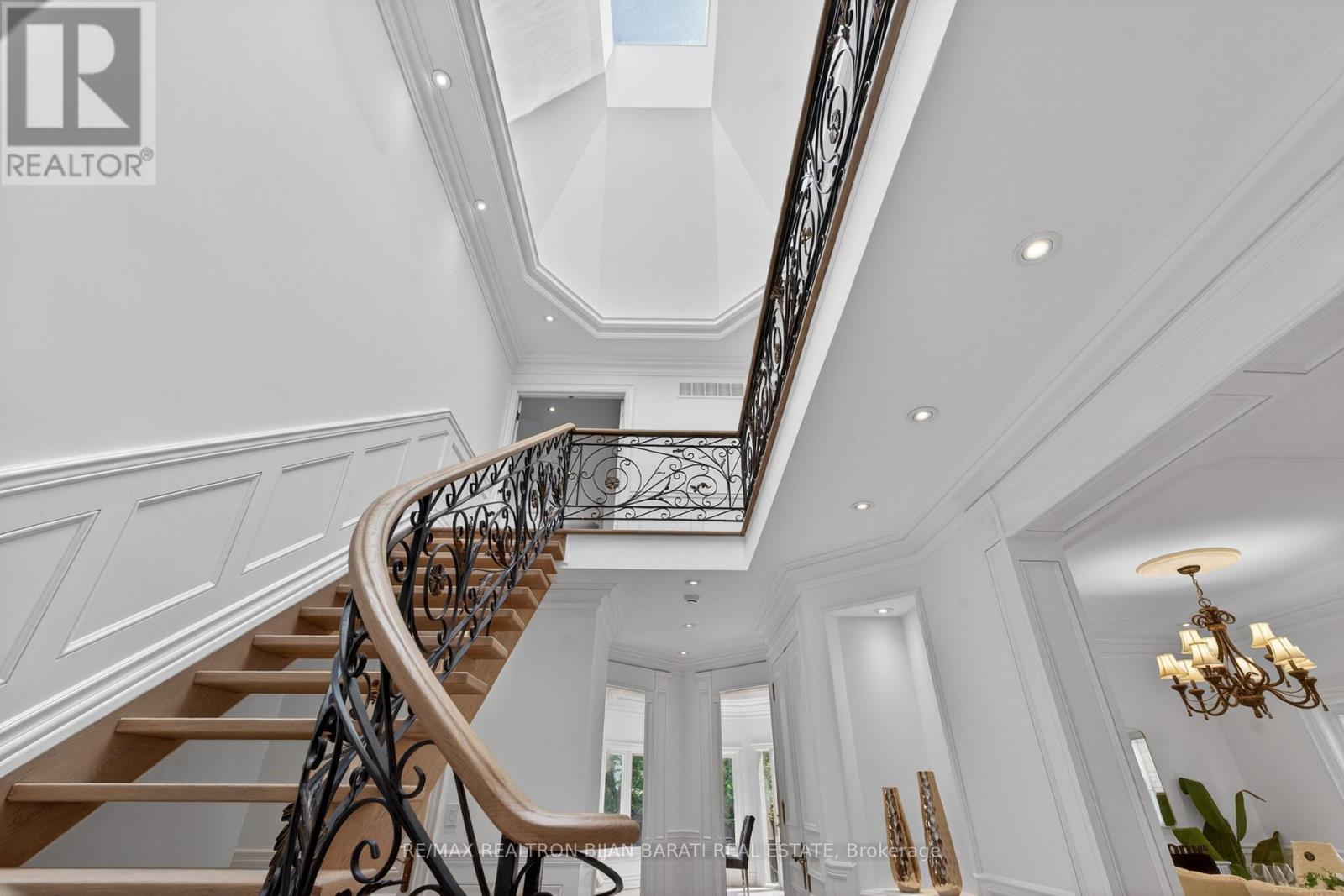 291 Byng Avenue, Toronto, ON - Indoor Photo Showing Other Room