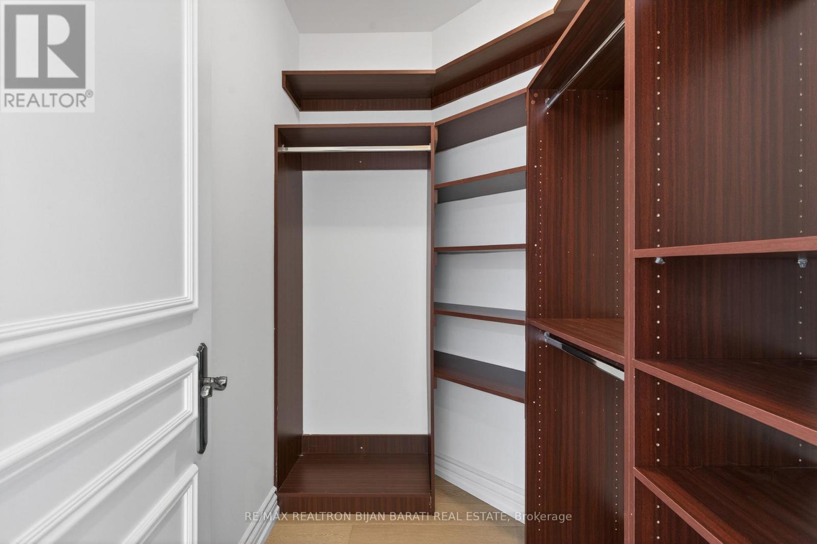 291 Byng Avenue, Toronto, ON - Indoor