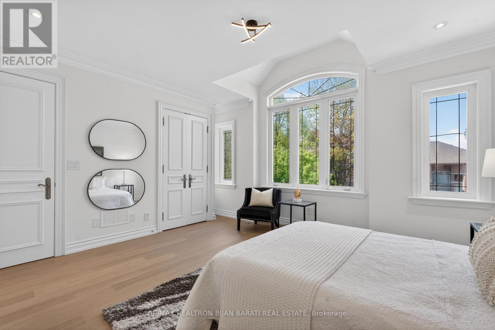291 Byng Avenue, Toronto, ON - Indoor Photo Showing Bedroom