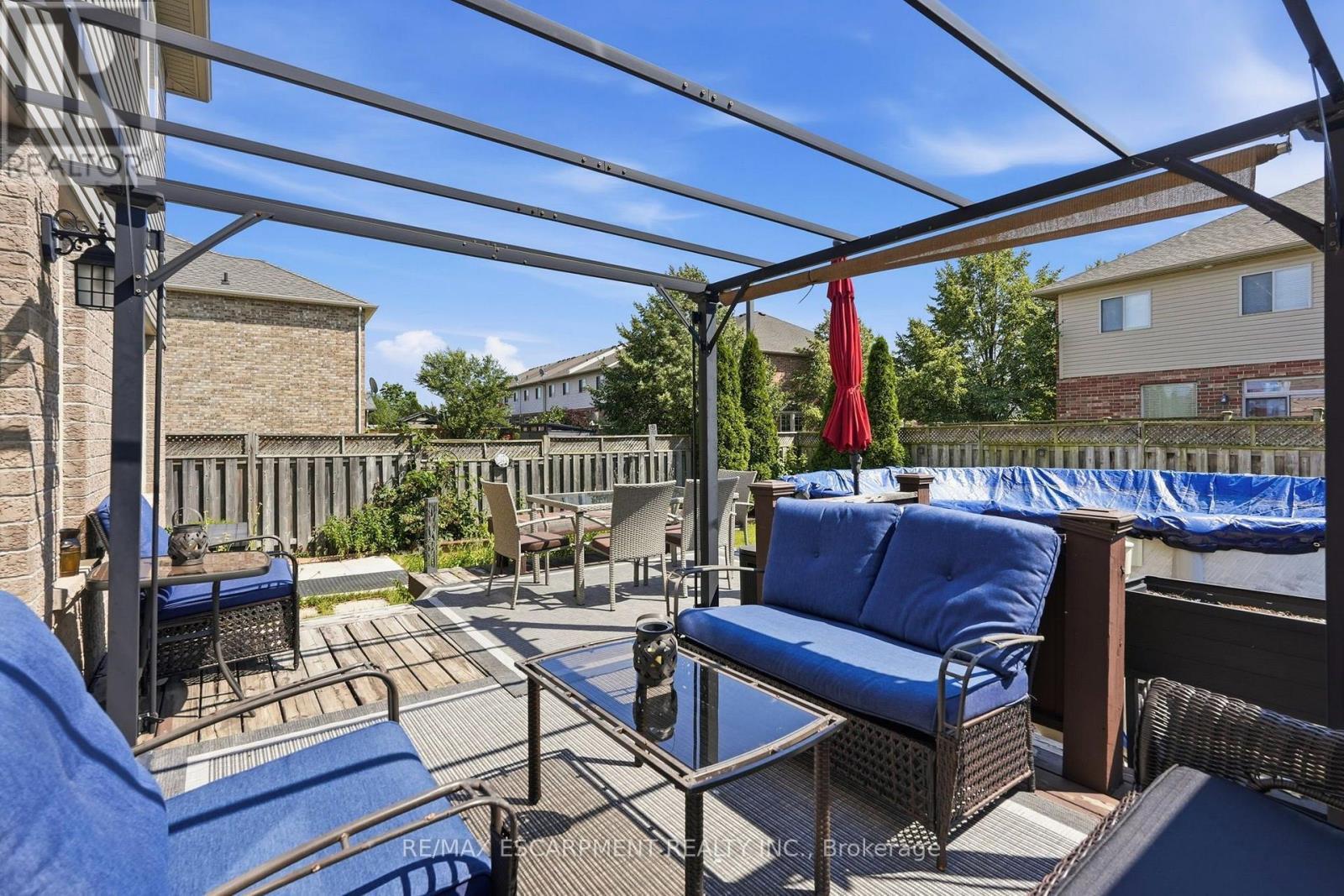 1332 Baseline Road, Hamilton, ON - Outdoor With Exterior