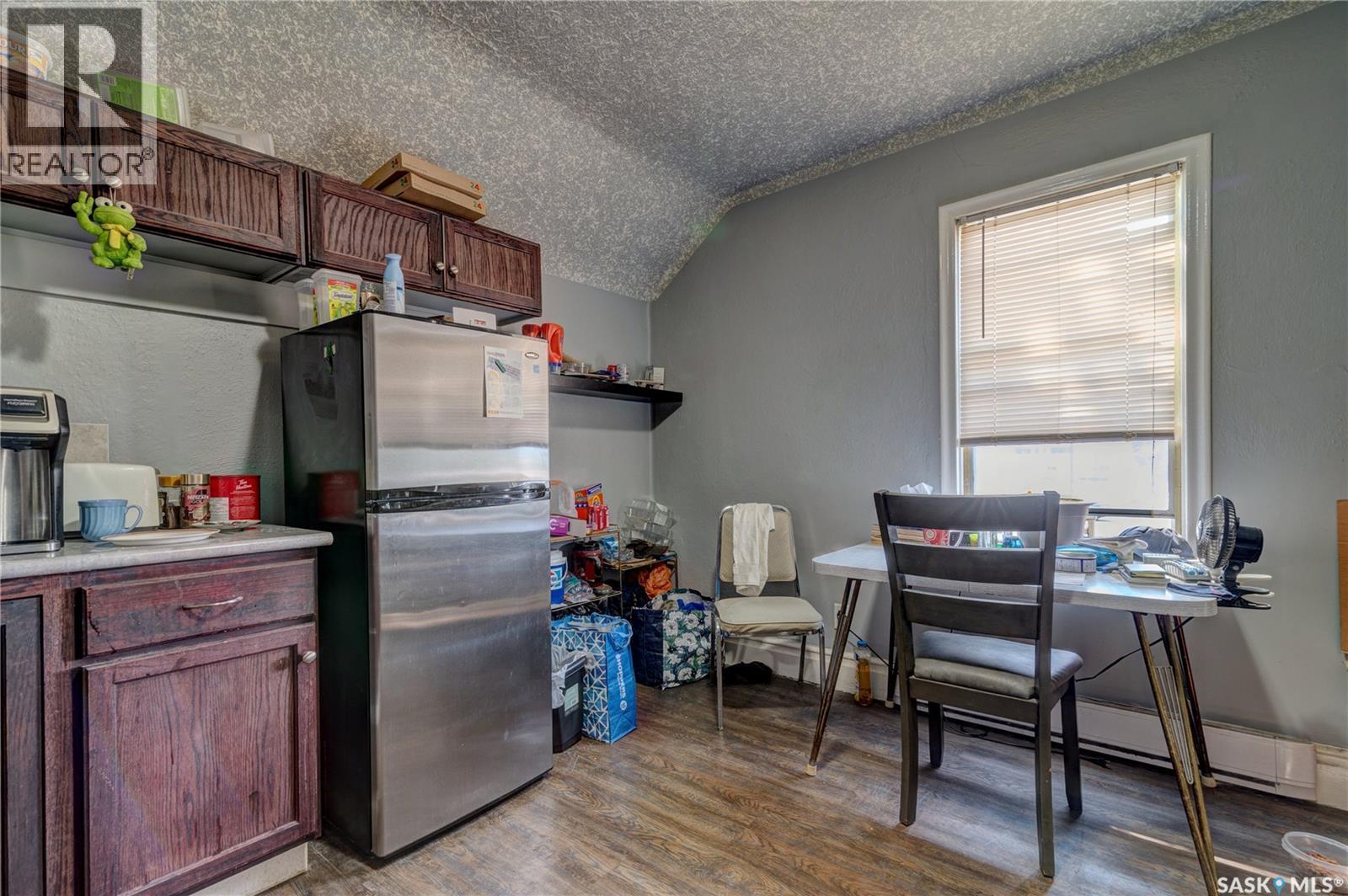 1713 St John Street, Regina, SK - Indoor