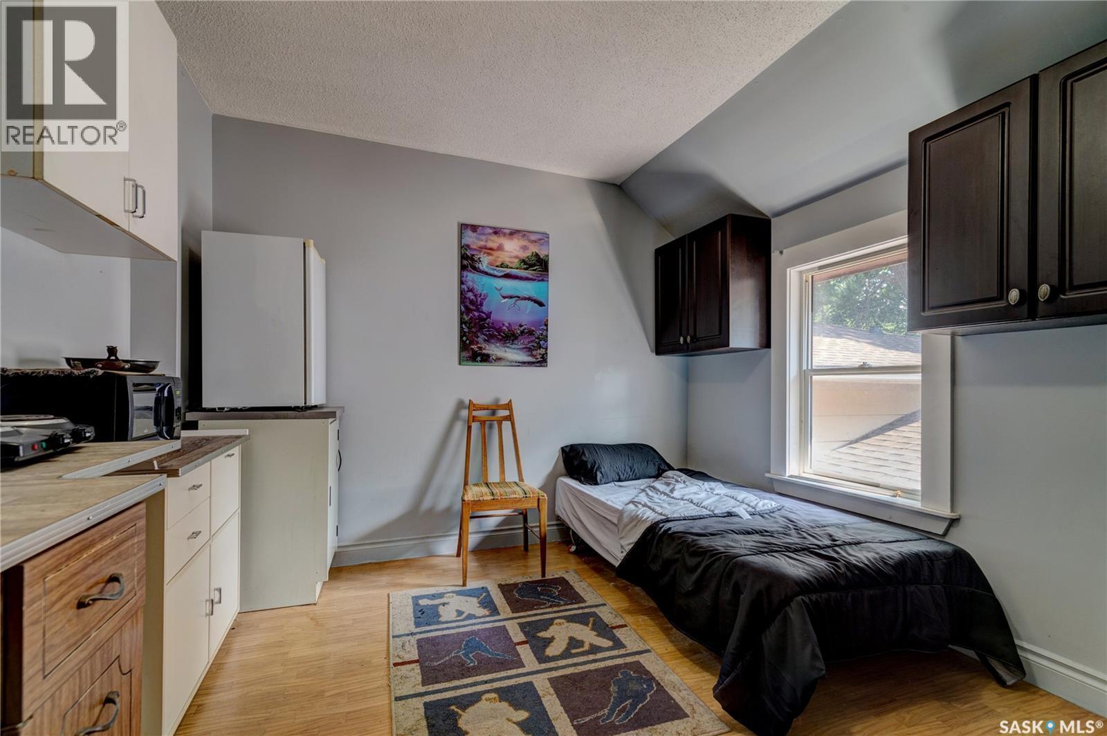 1713 St John Street, Regina, SK - Indoor Photo Showing Bedroom