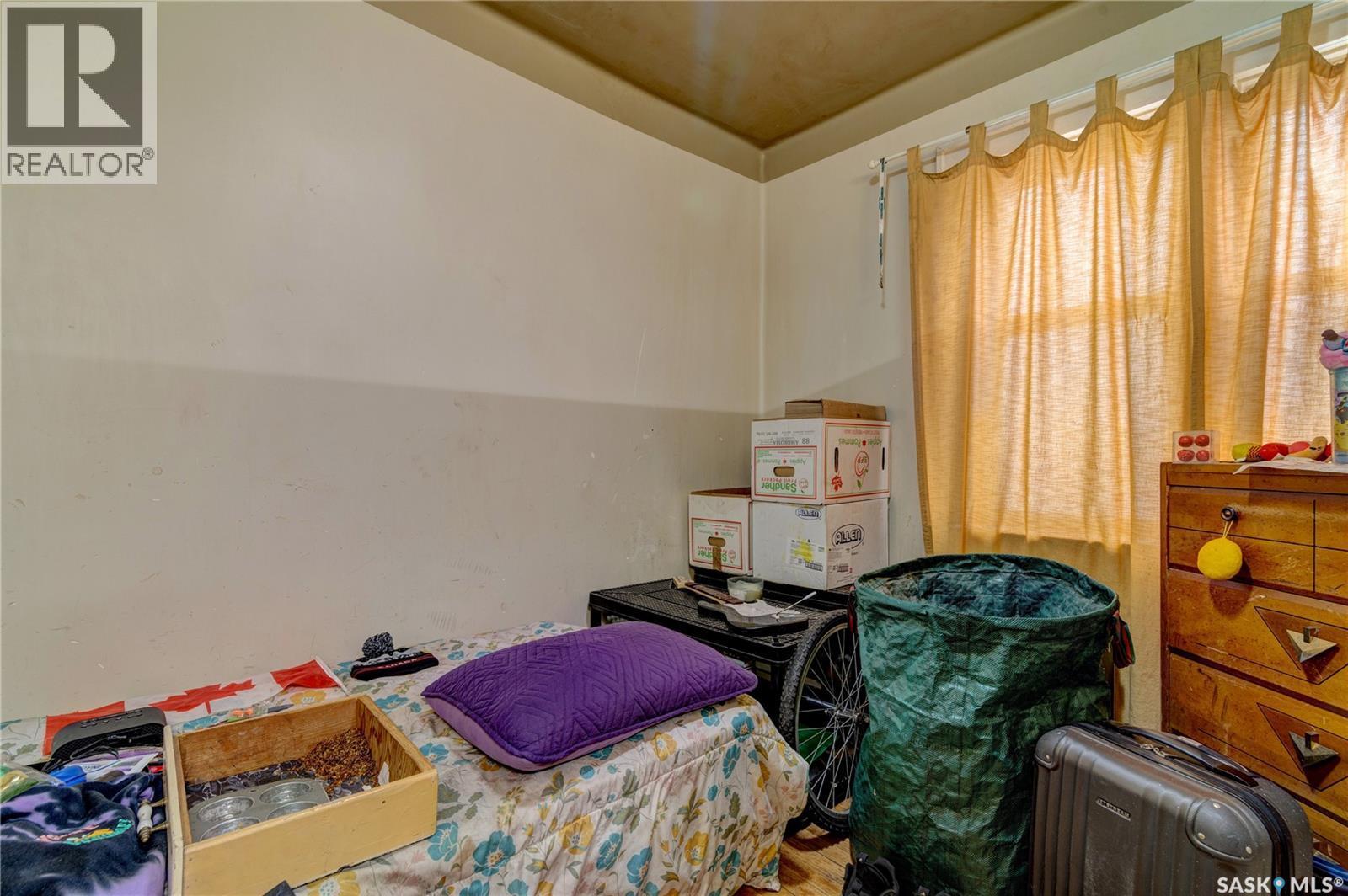 1713 St John Street, Regina, SK - Indoor Photo Showing Other Room