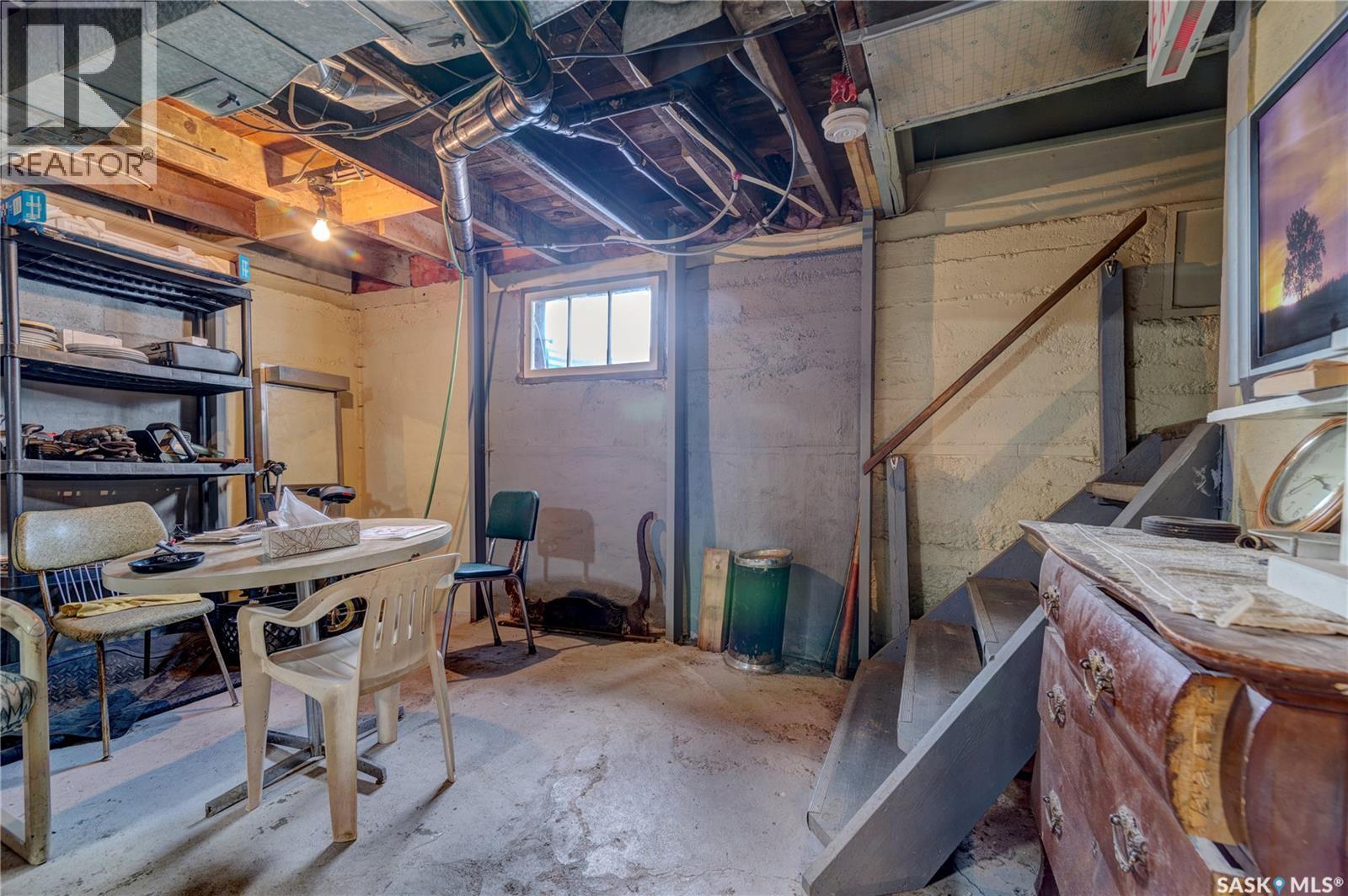 1713 St John Street, Regina, SK - Indoor Photo Showing Basement