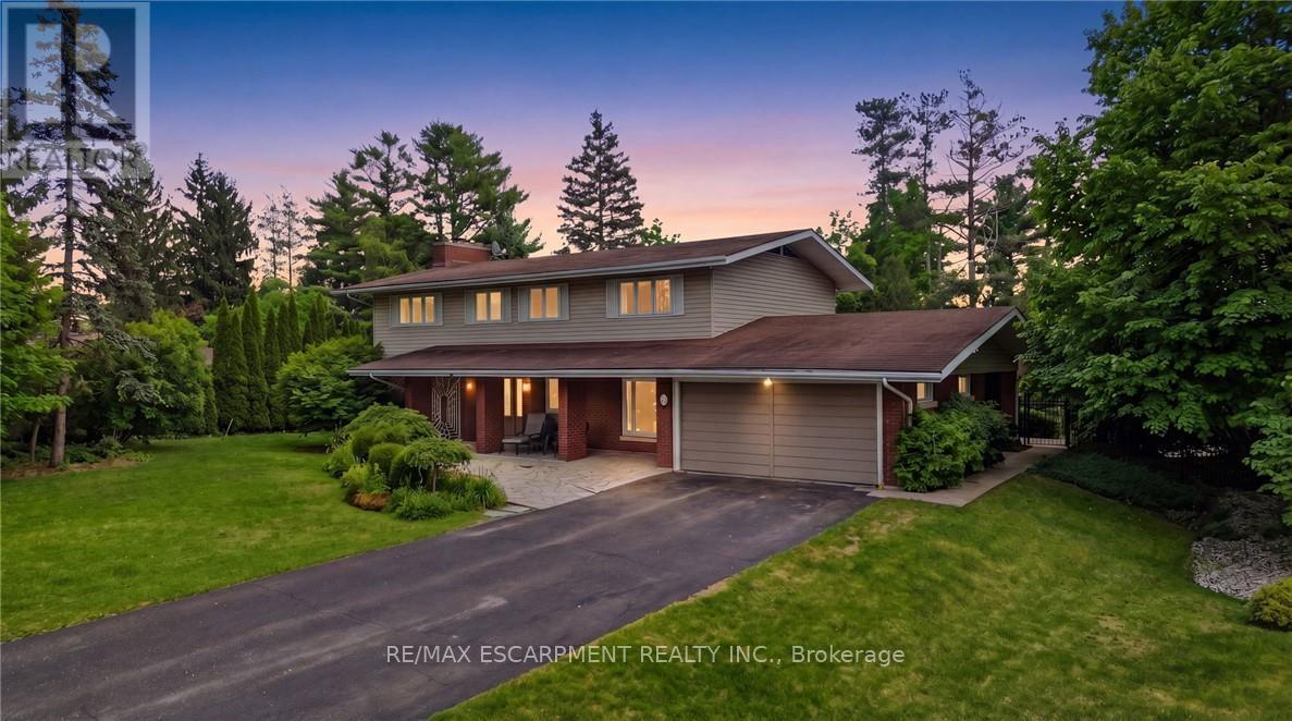 6 Summit Circle, Norfolk, ON - Outdoor With Deck Patio Veranda With Facade