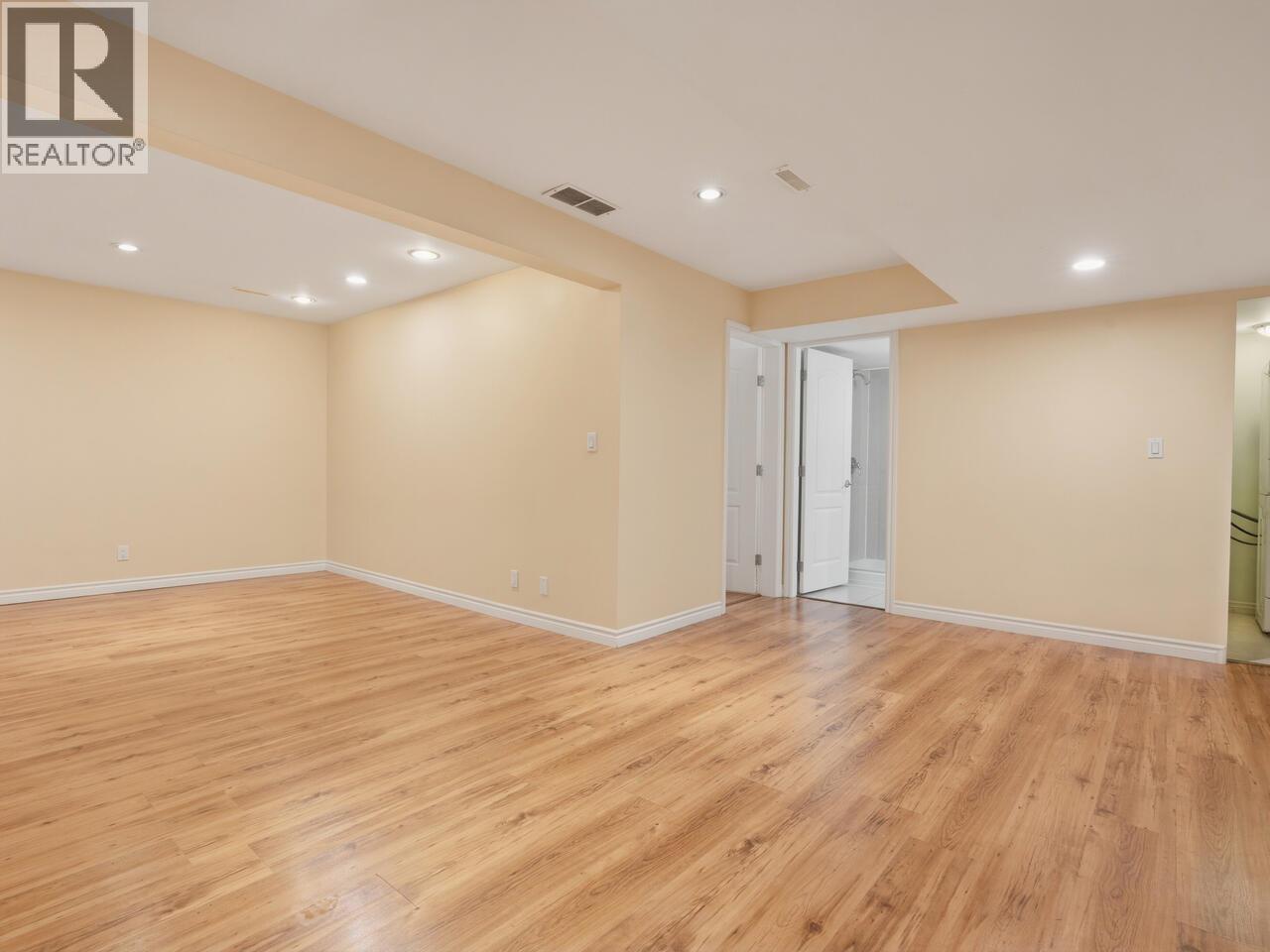 3183 Beacon Drive, Coquitlam, BC - Indoor