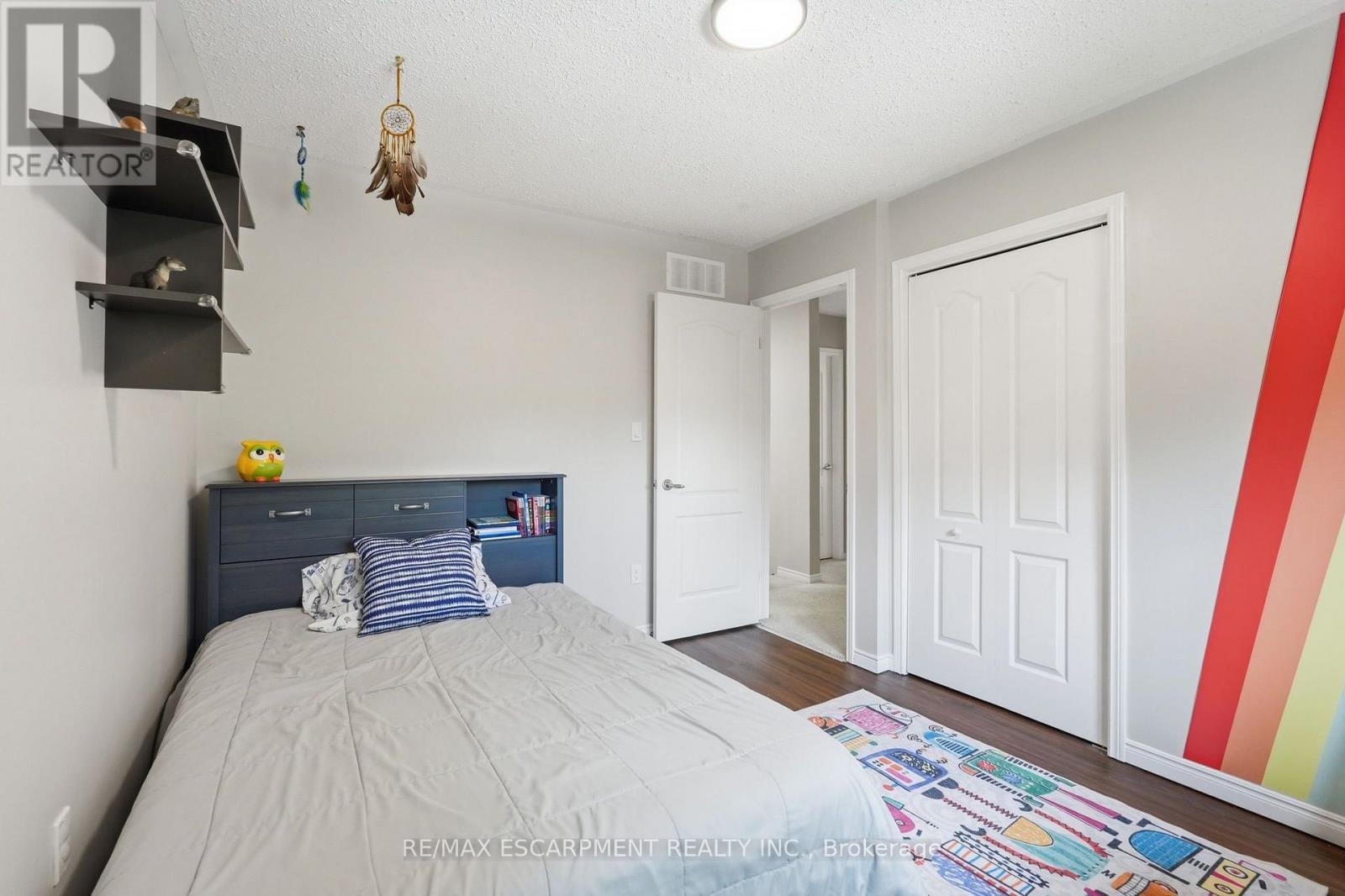 108 Highway 52, Hamilton, ON - Indoor Photo Showing Bedroom