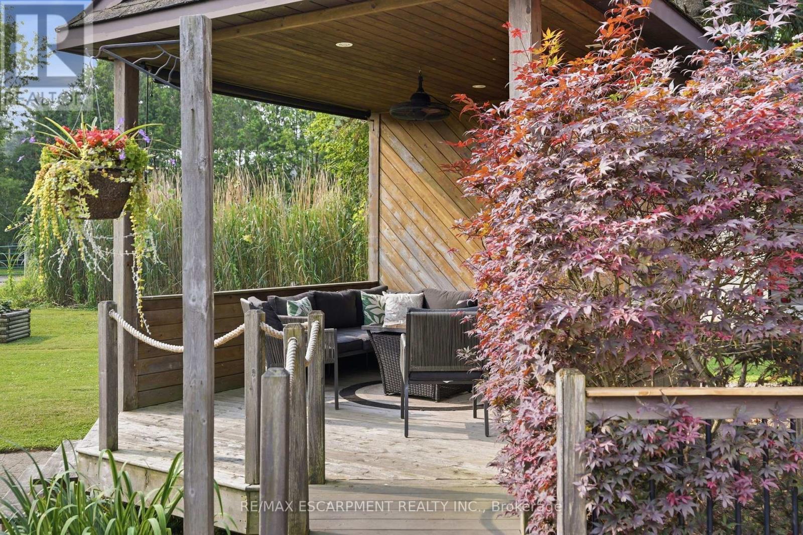 108 Highway 52, Hamilton, ON - Outdoor With Deck Patio Veranda