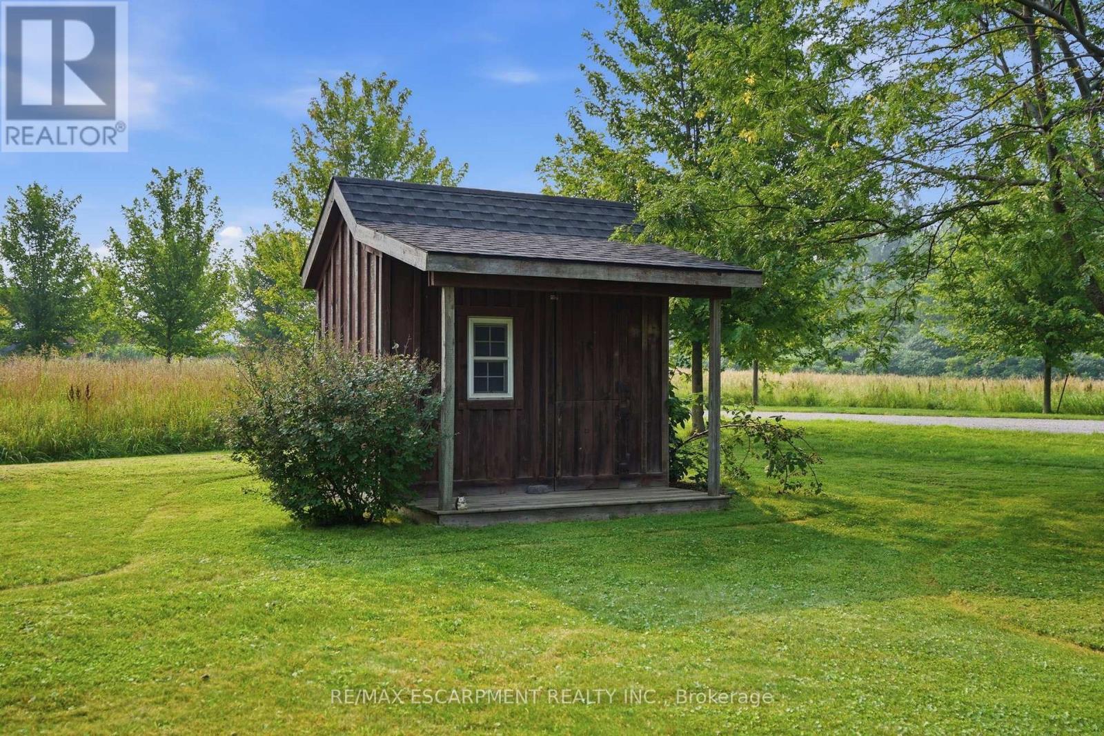 108 Highway 52, Hamilton, ON - Outdoor