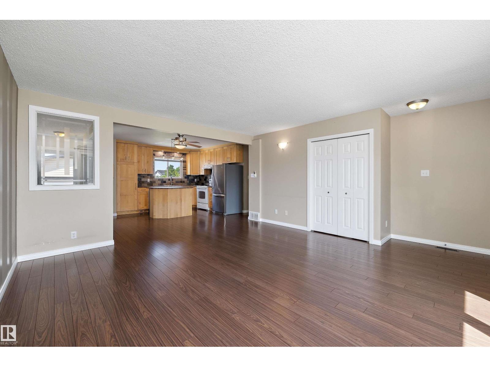 7540 152C Av Nw, Edmonton, AB