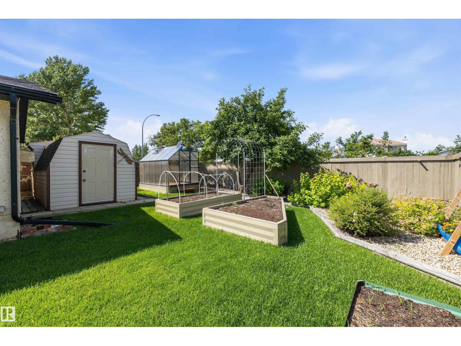 7540 152C Av Nw, Edmonton, AB