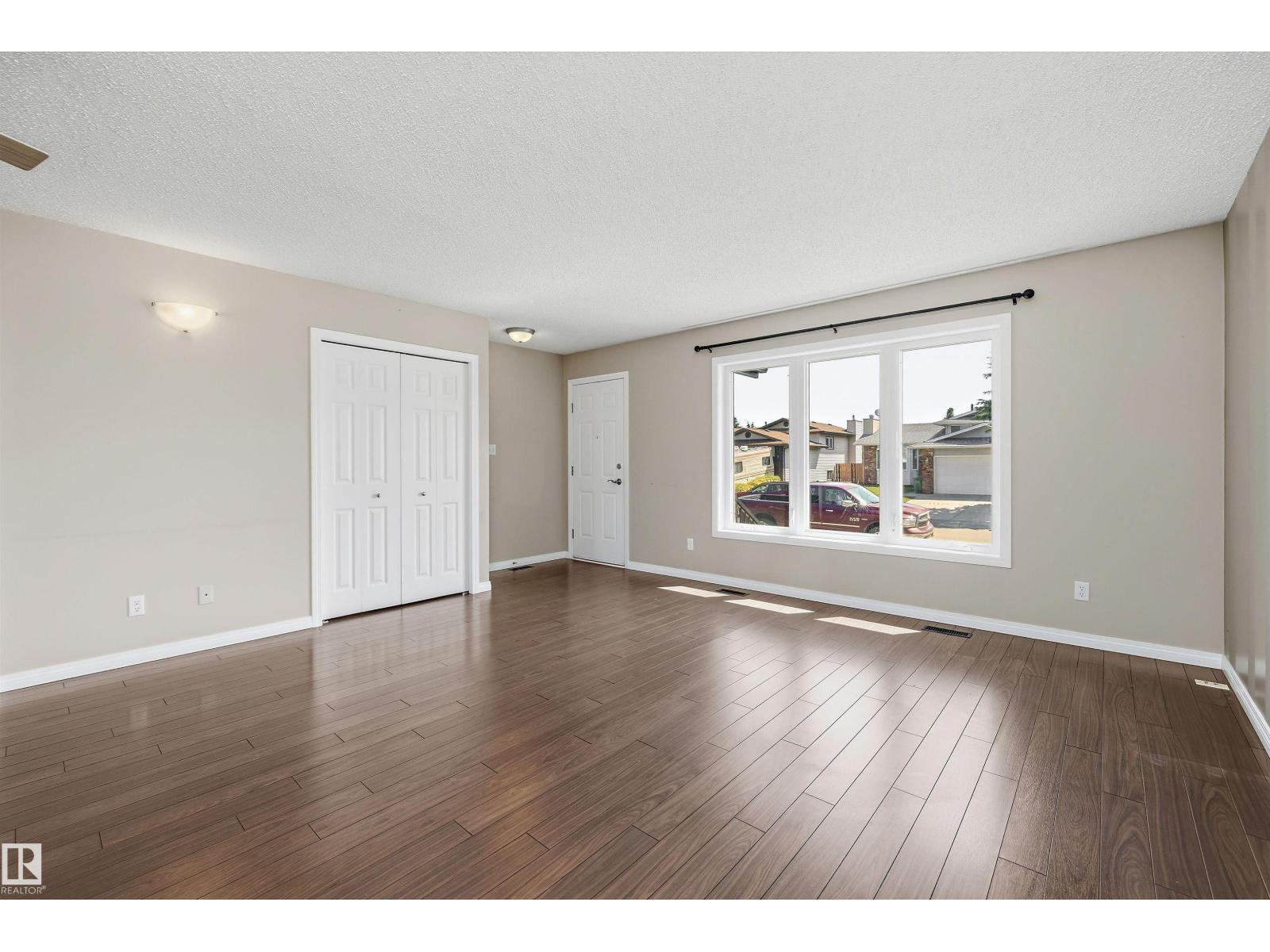 7540 152C Av Nw, Edmonton, AB
