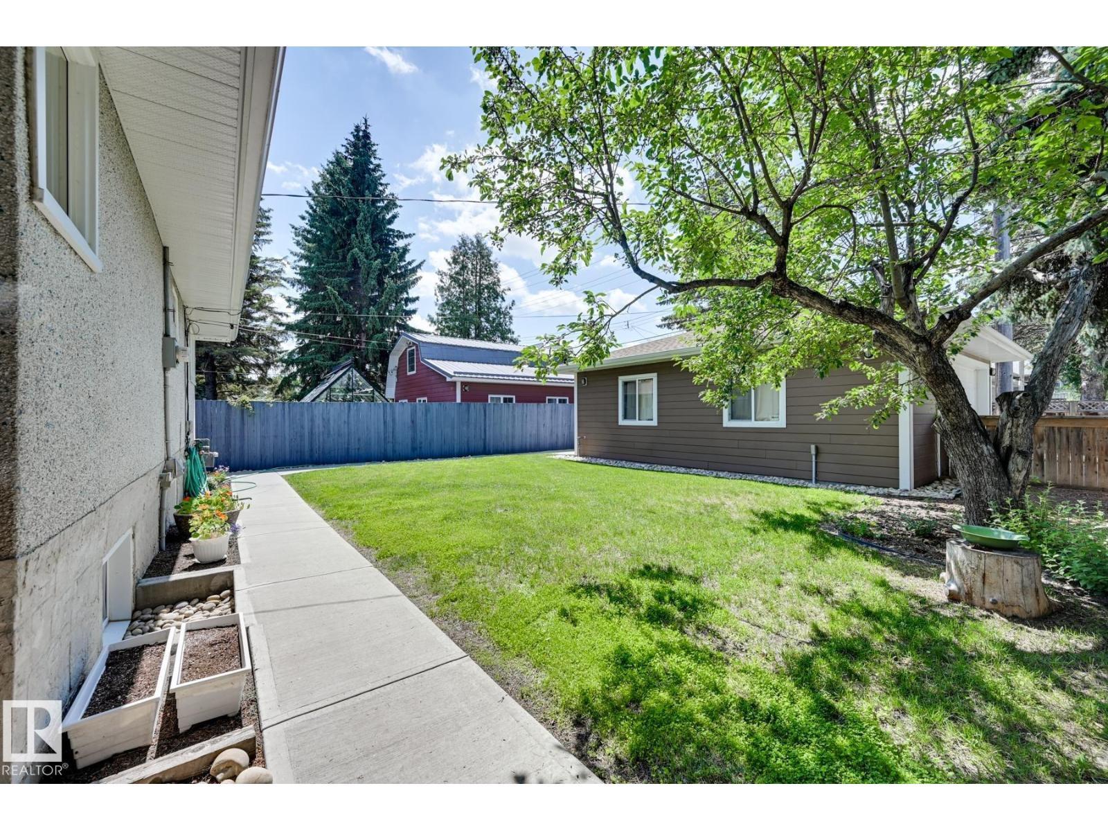 13503 106A Av Nw, Edmonton, AB - Outdoor