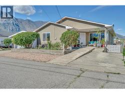 522 Vansanten Road Unit# 1 Keremeos, BC V0X 1N5