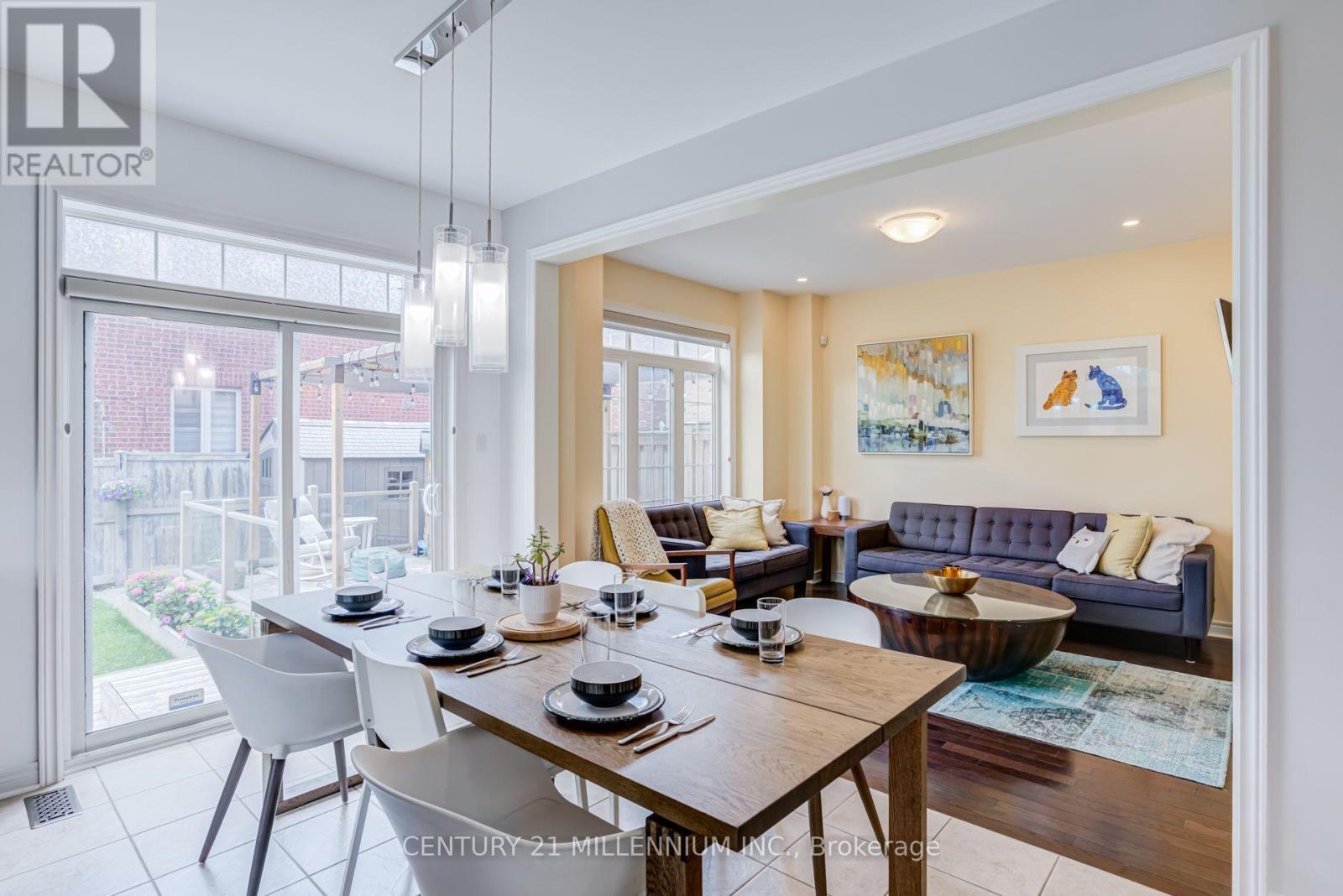 36 Platform Crescent, Brampton, ON - Indoor