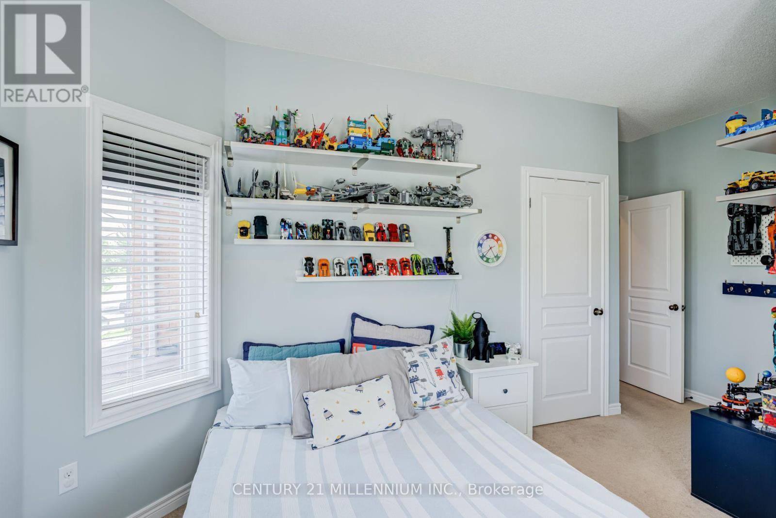 36 Platform Crescent, Brampton, ON - Indoor Photo Showing Bedroom