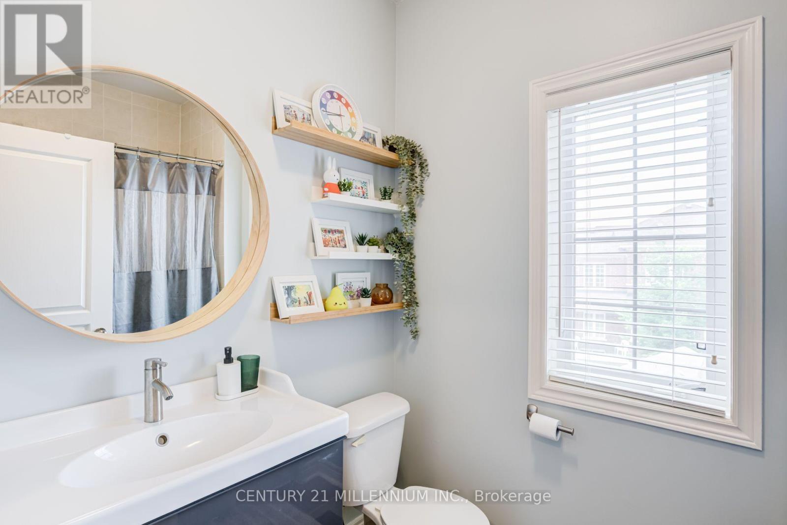 36 Platform Crescent, Brampton, ON - Indoor Photo Showing Bathroom