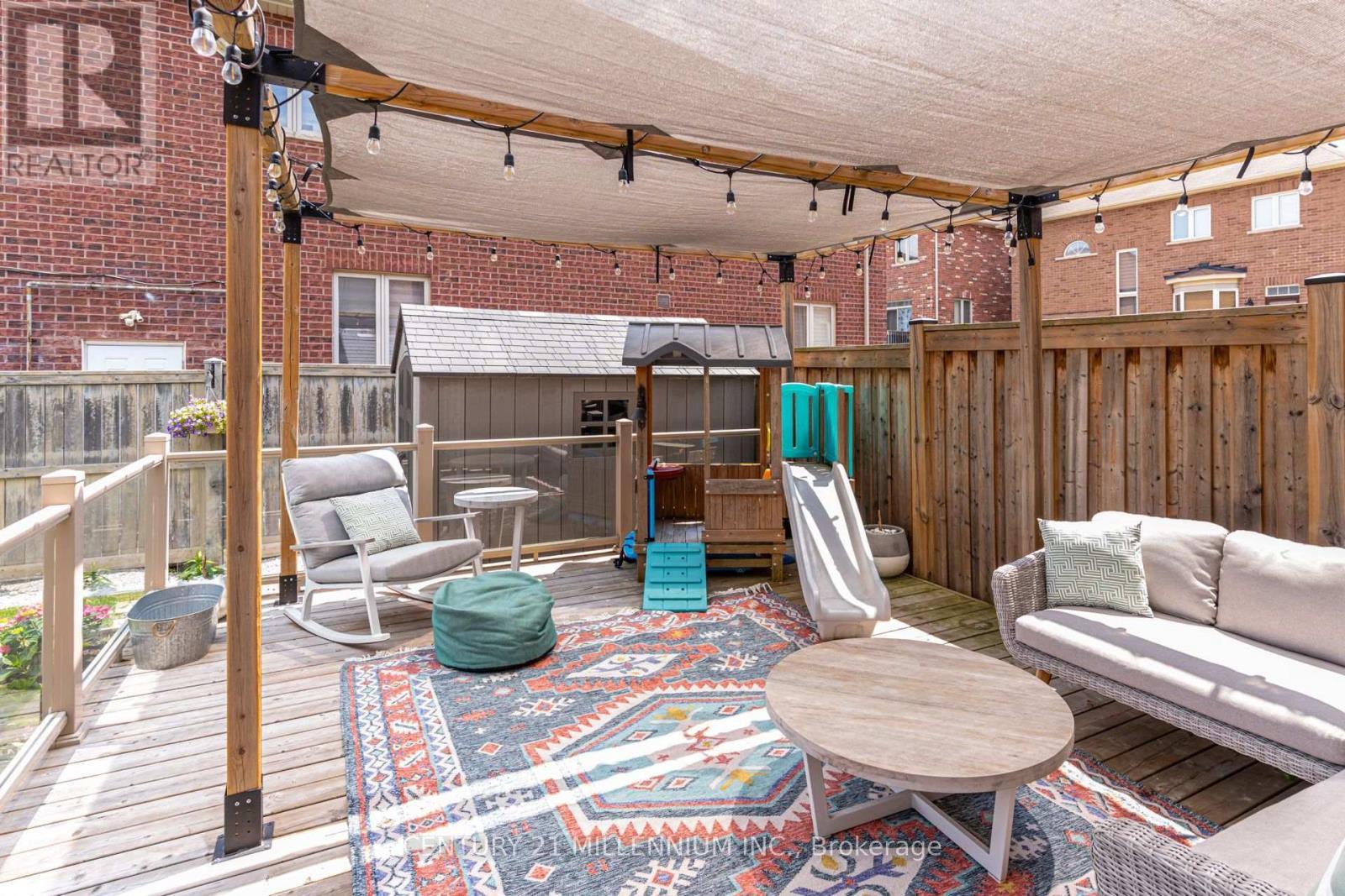 36 Platform Crescent, Brampton, ON - With Deck Patio Veranda With Exterior