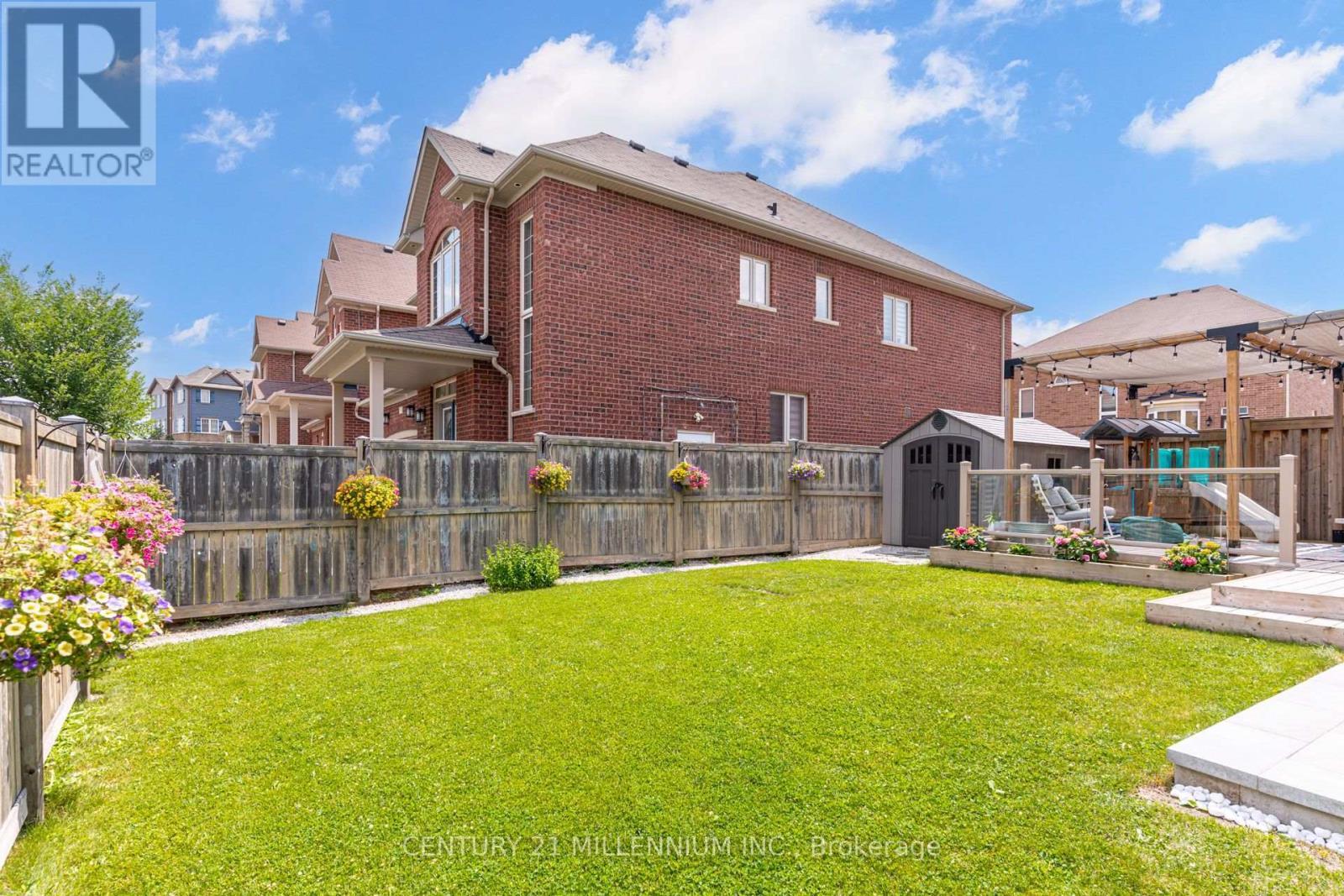 36 Platform Crescent, Brampton, ON - Outdoor