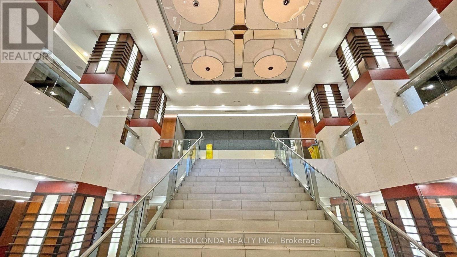 720 - 33 Cox Boulevard, Markham, ON - Indoor Photo Showing Other Room