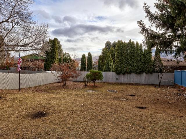 948 Ryan Place, Kamloops, BC - Outdoor