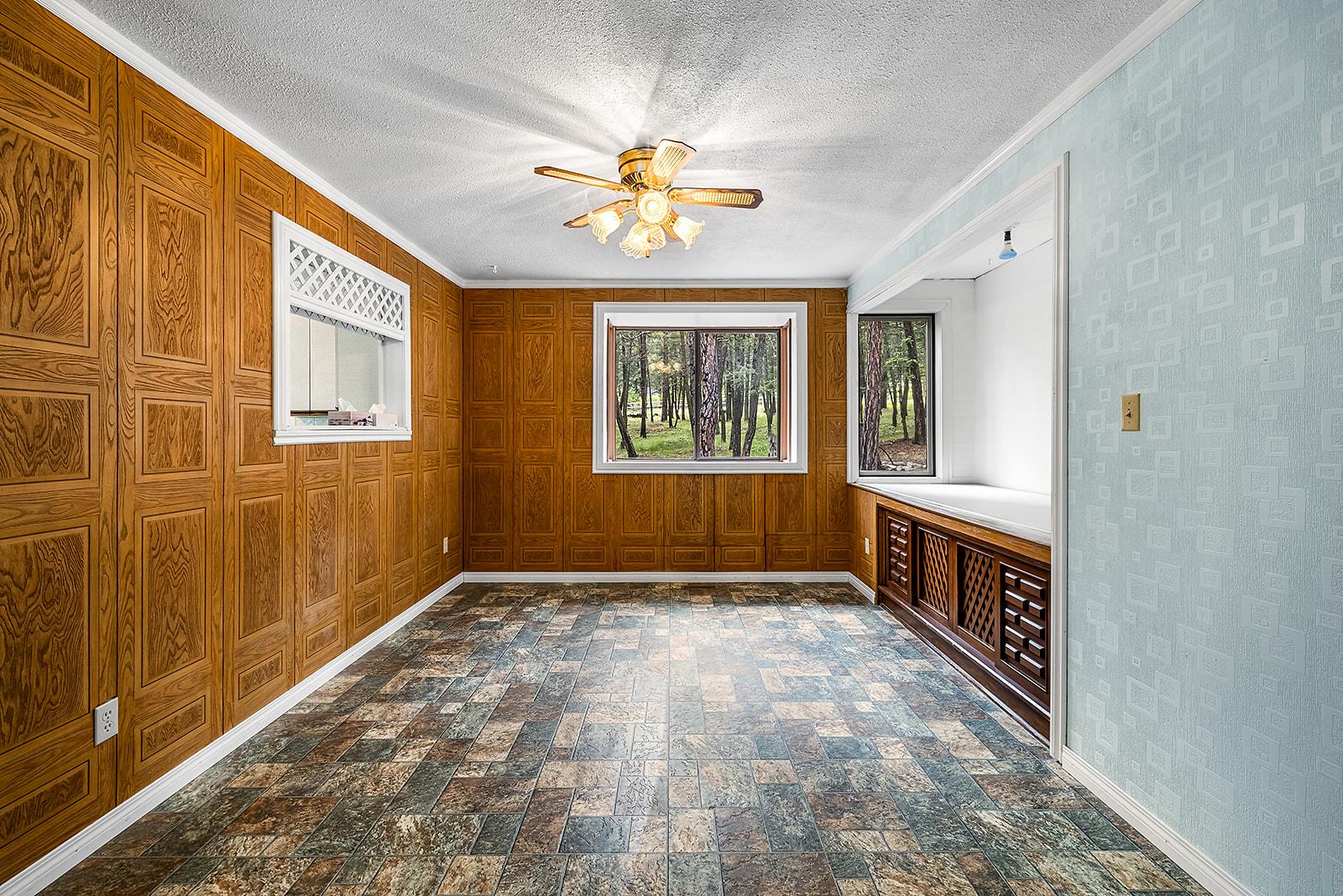 357 3A Street, Cranbrook, BC - Indoor Photo Showing Other Room