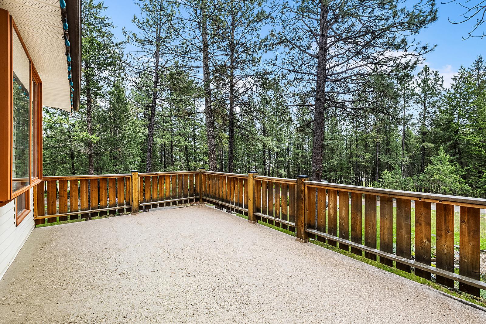 357 3A Street, Cranbrook, BC - Outdoor