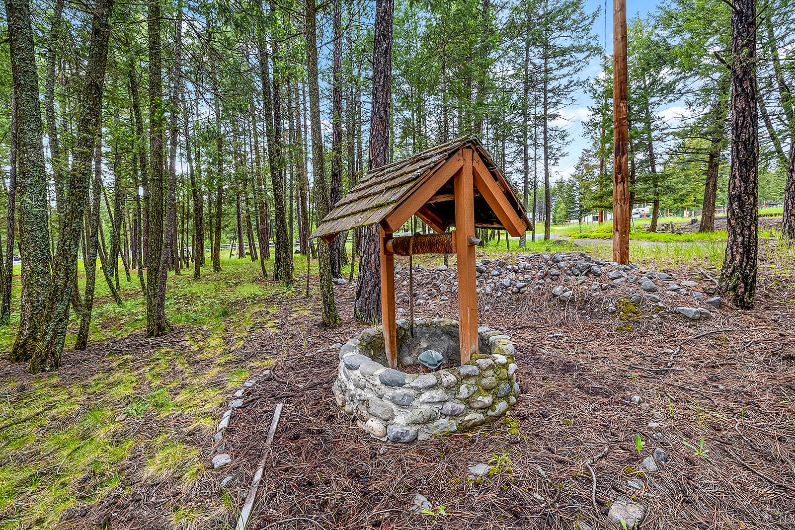 357 3A Street, Cranbrook, BC - Outdoor